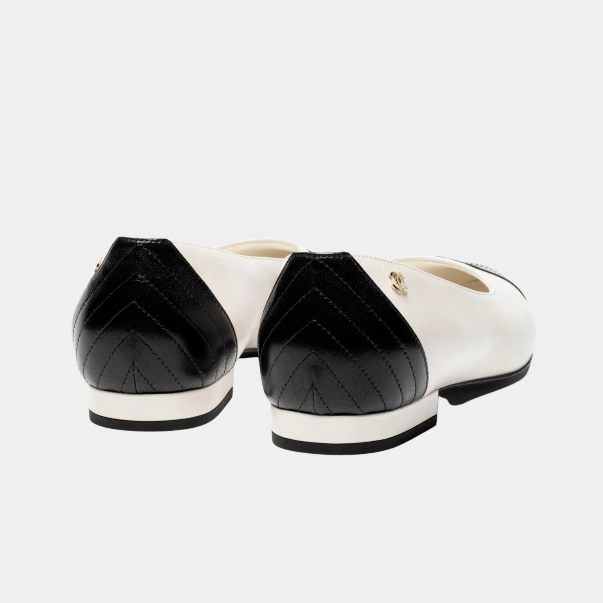 Chanel Ballerinas Lamb Black &amp; White