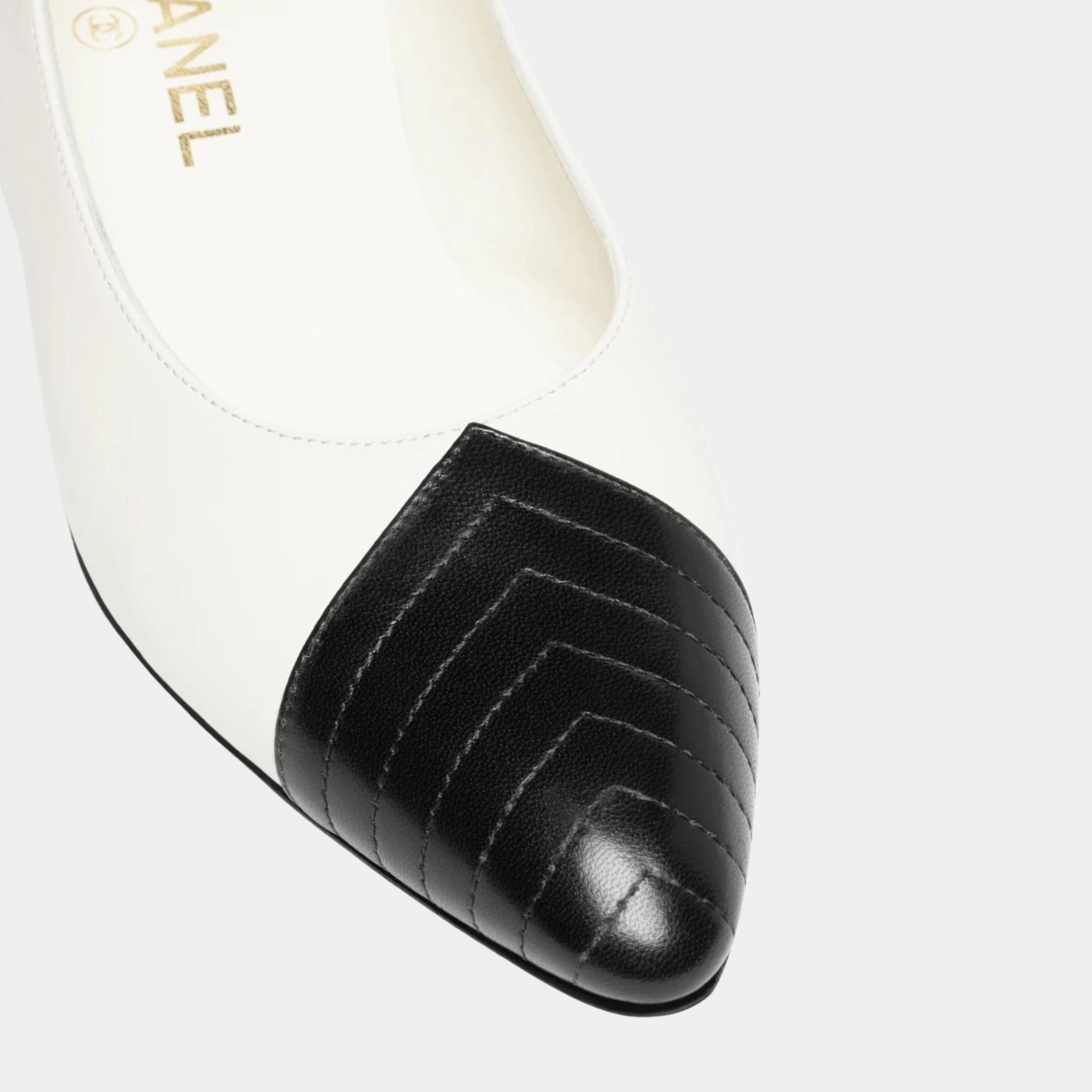 Chanel Ballerinas Lamb Black &amp; White