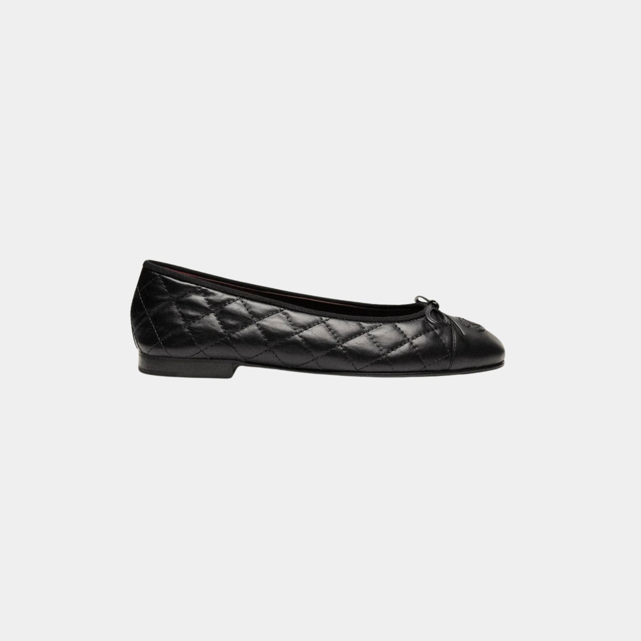 Chanel Ballet Flats In Aged Calfskin, Black, Side