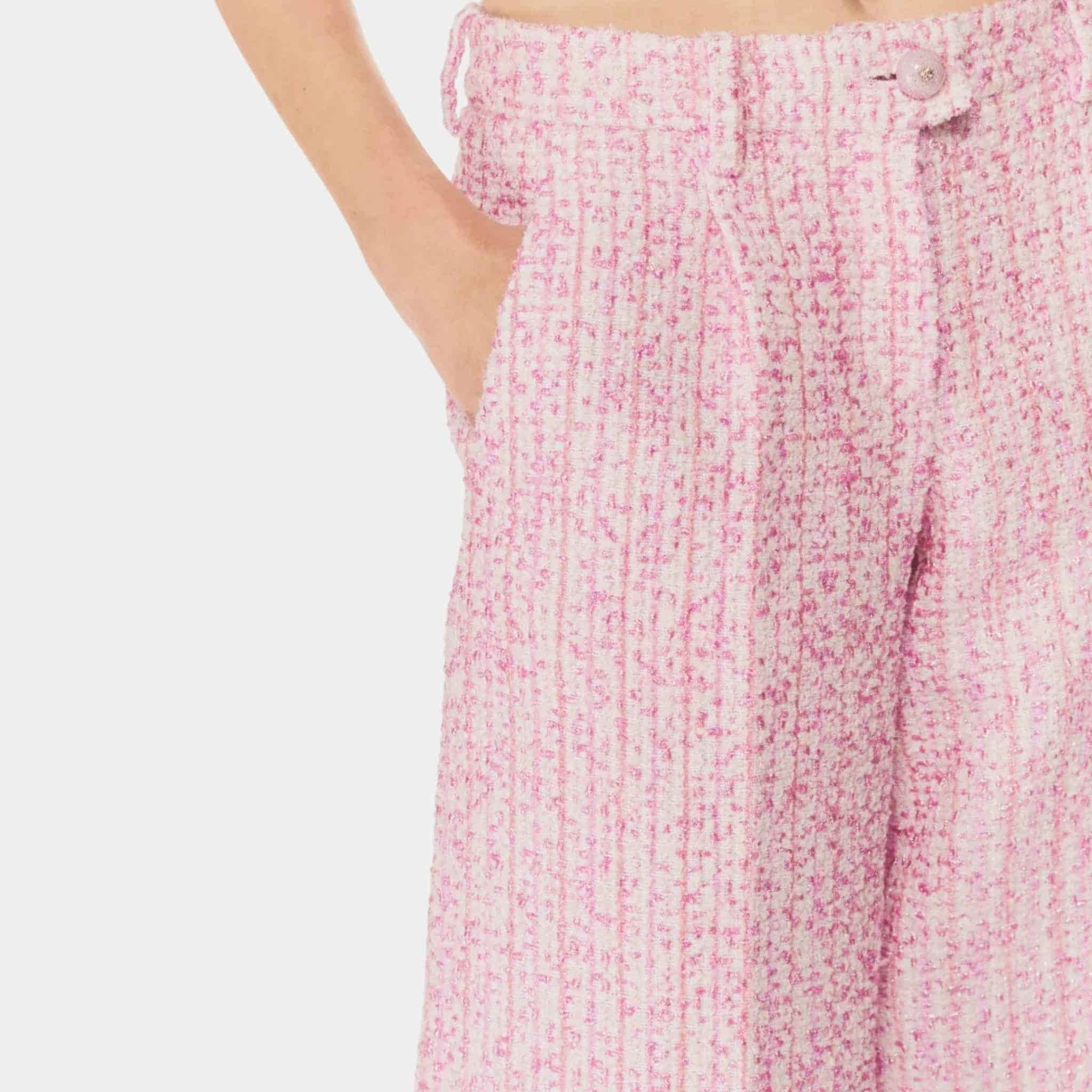 Chanel Bermuda Shorts Iridescent Cotton &amp; Wool Tweed Pink &amp; Ecru, Front