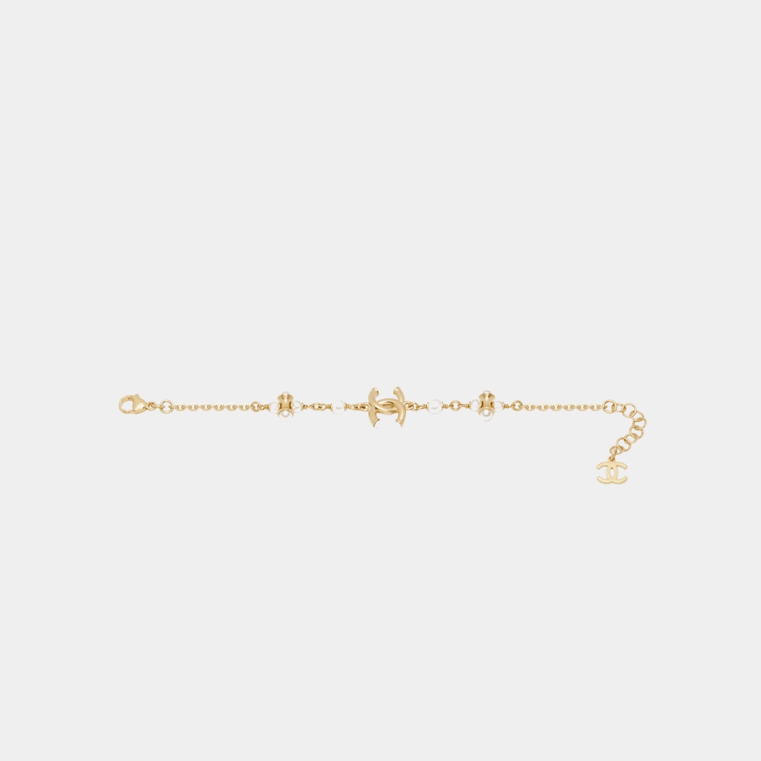 Chanel Bracelet in Gold Metal with Glass Pearls, Front