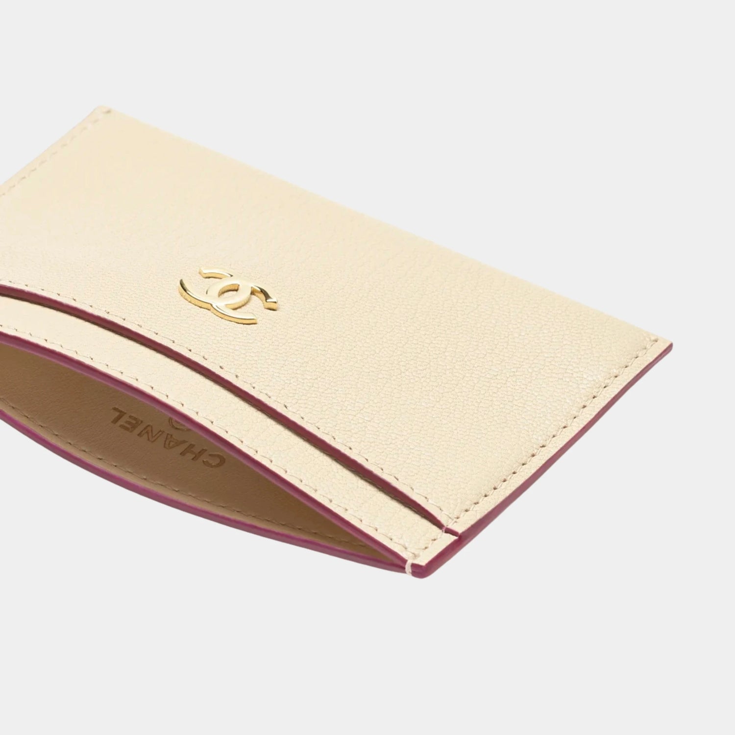 Chanel Card Holder in Grained Goatskin &amp; Gold Metal, Beige, Front