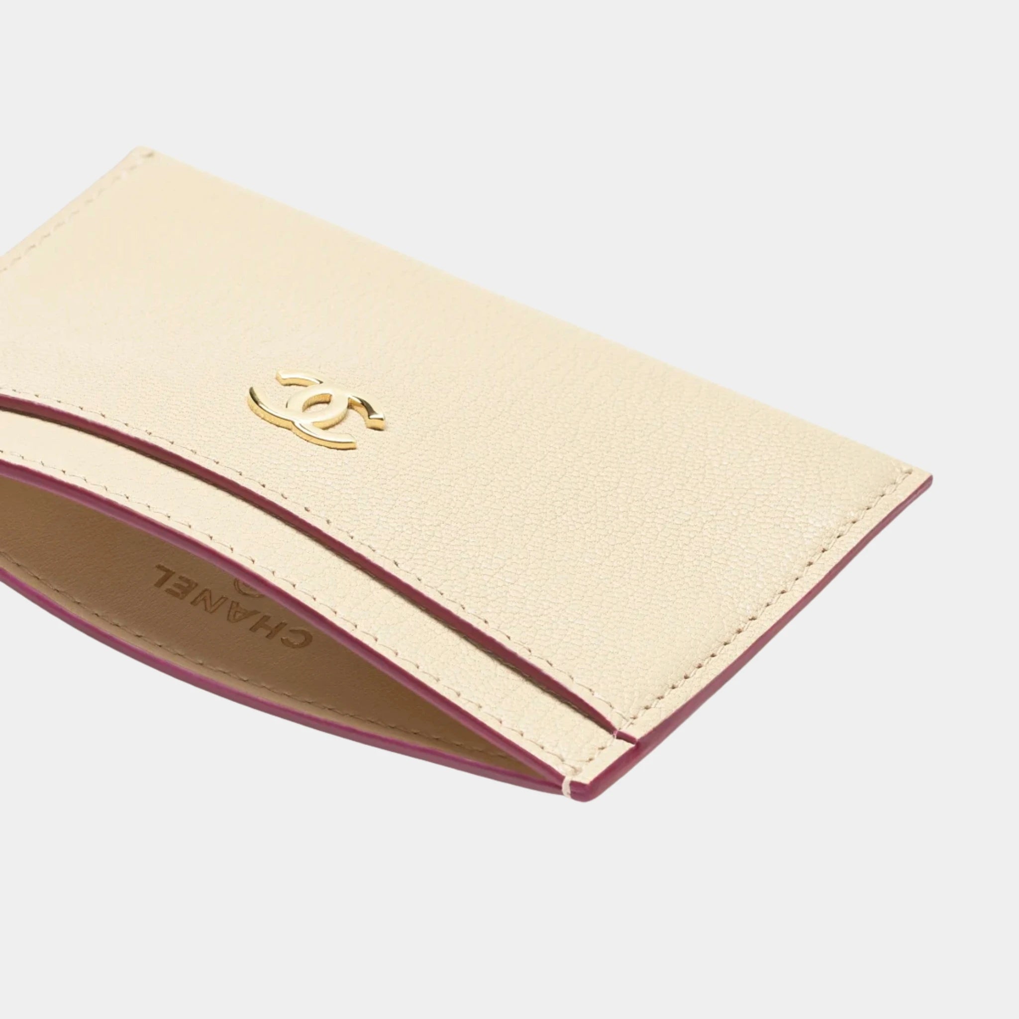 Chanel Card Holder in Grained Goatskin &amp; Gold Metal, Beige, Front