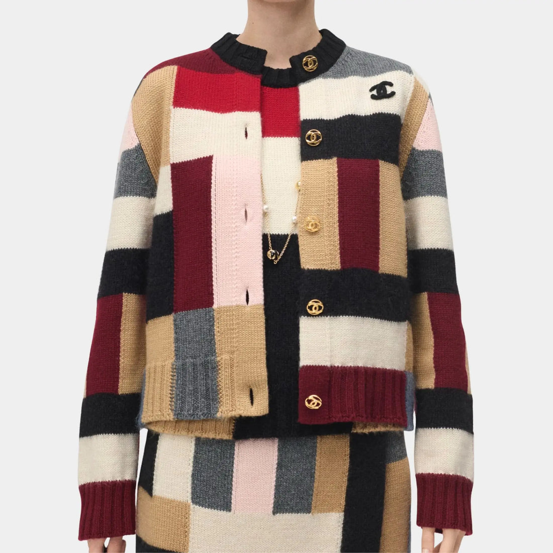 Chanel Cardigan Cashmere & Wool Black, Red & Multicolor