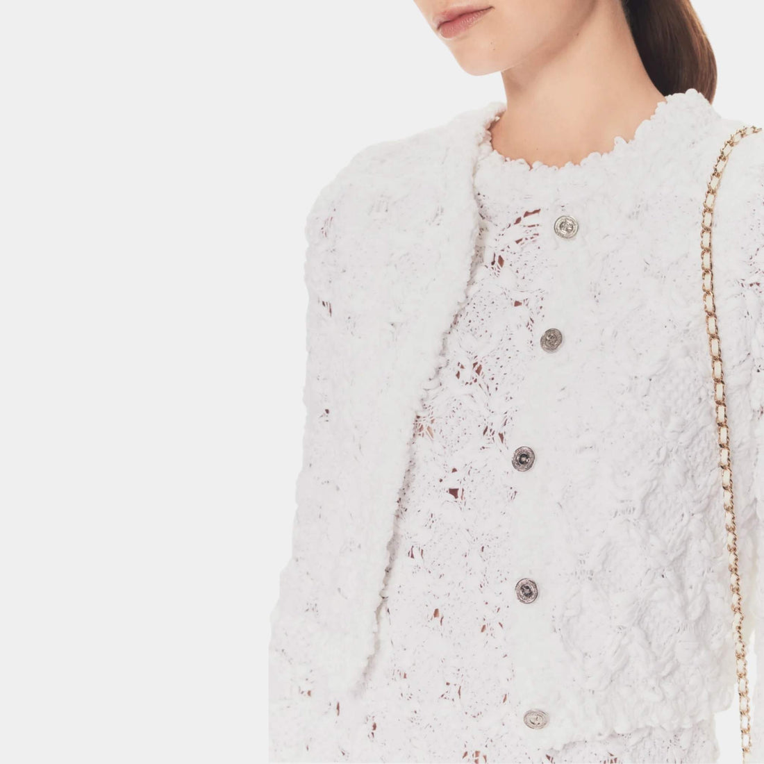 Chanel كارديغان قطن أبيض، لقطة مقربة