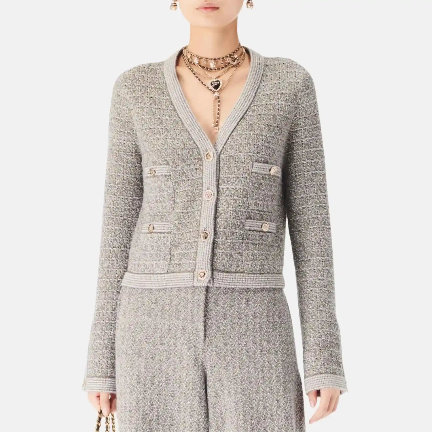 Chanel Cardigan in Wool, Silk and Cotton, Close