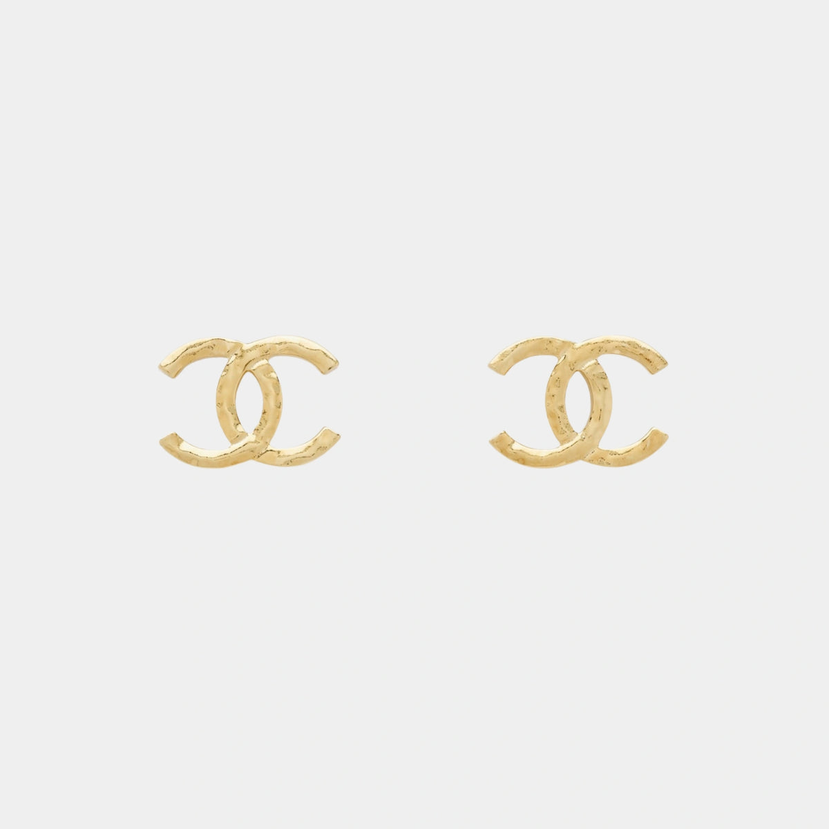 CC Stud Earrings in Gold Metal