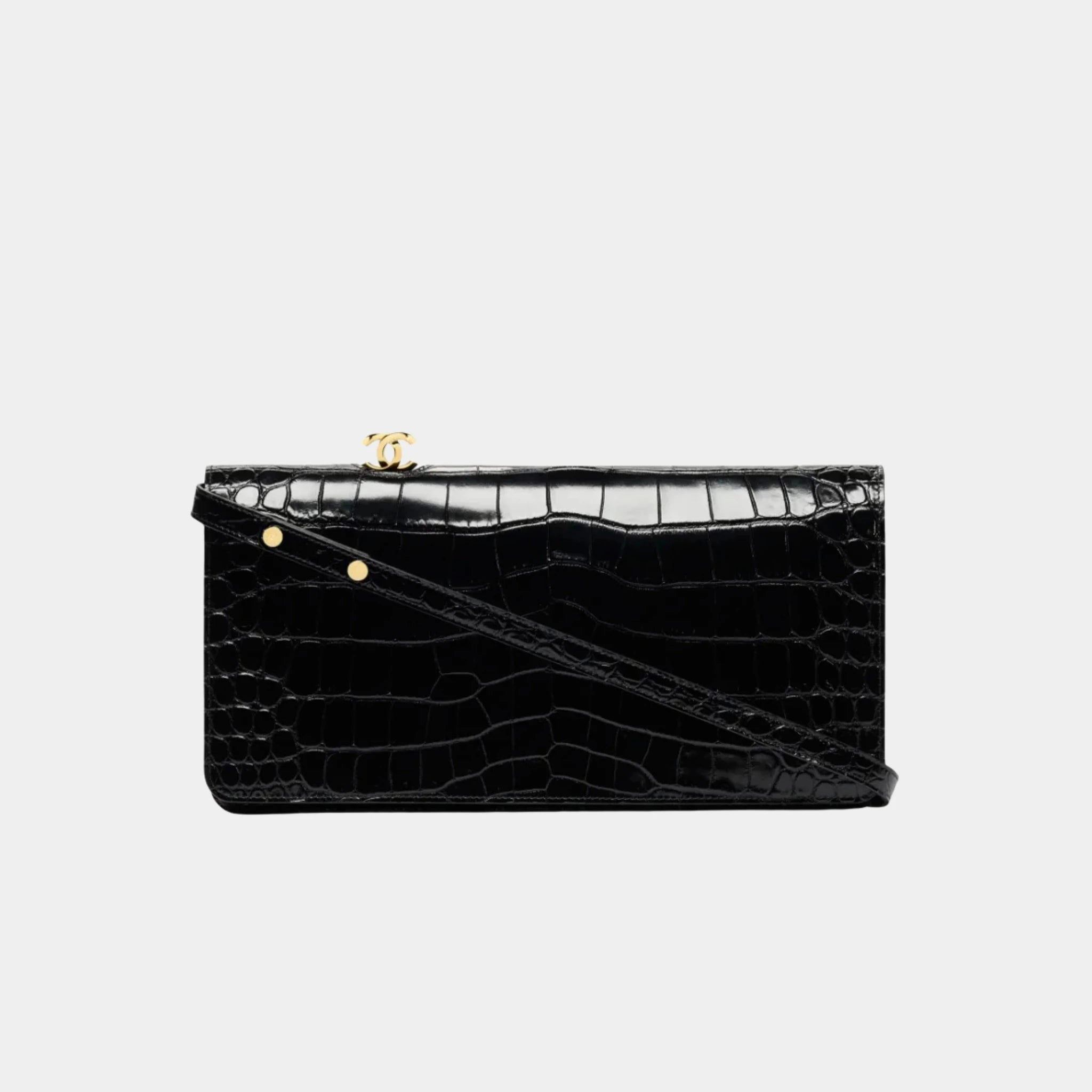 Chanel Clutch in Crocodile Embossed Calfskin &amp; Gold-Tone Metal, Black, Front