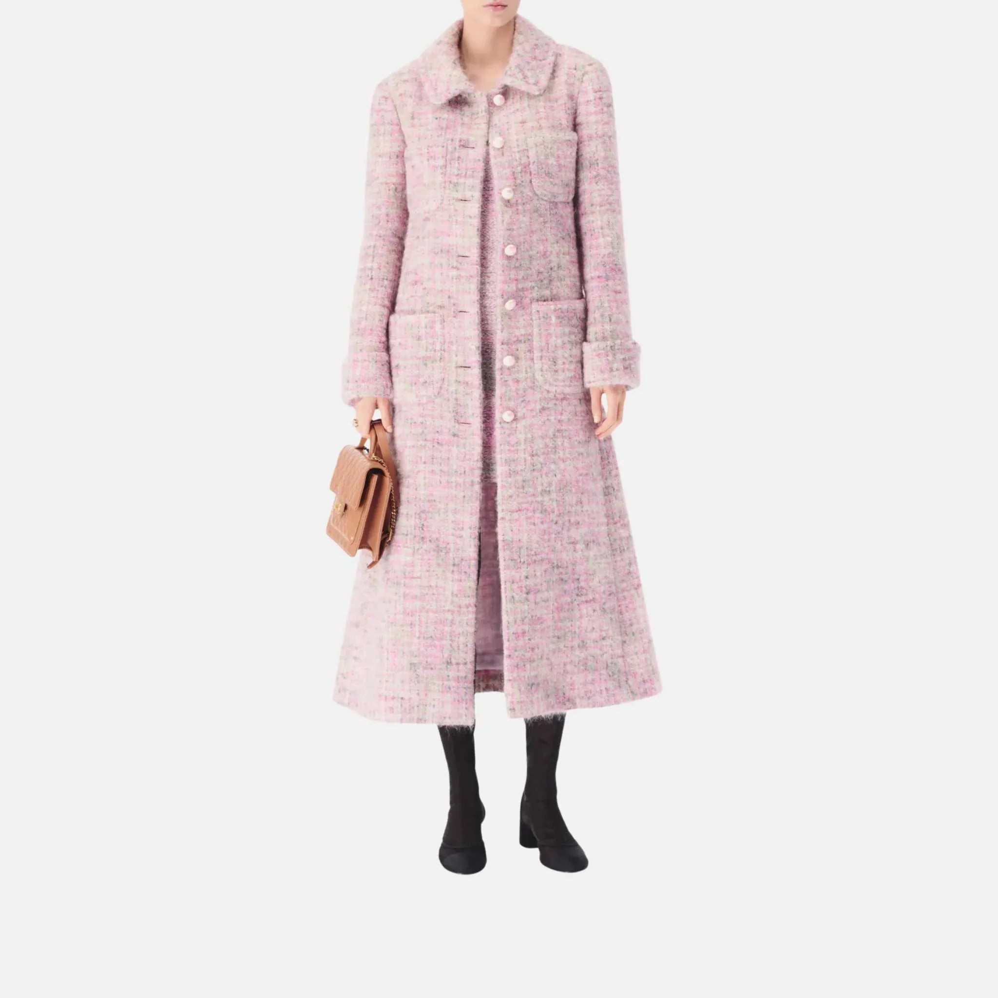 Chanel Coat in Wool and Mohair Tweed, Close