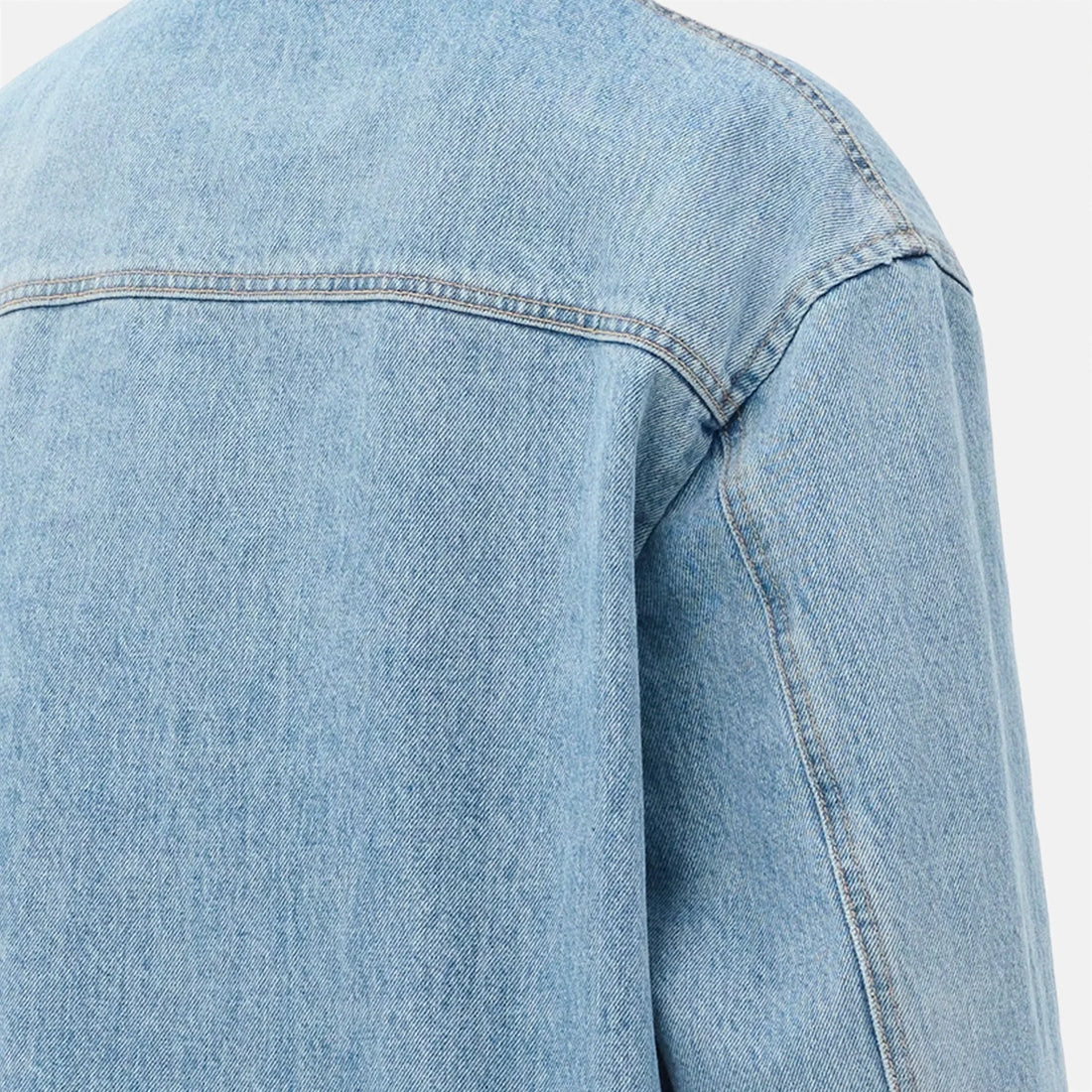 Chanel Cropped Denim Jacket in Blue, Coco Neige 2026, close up detail