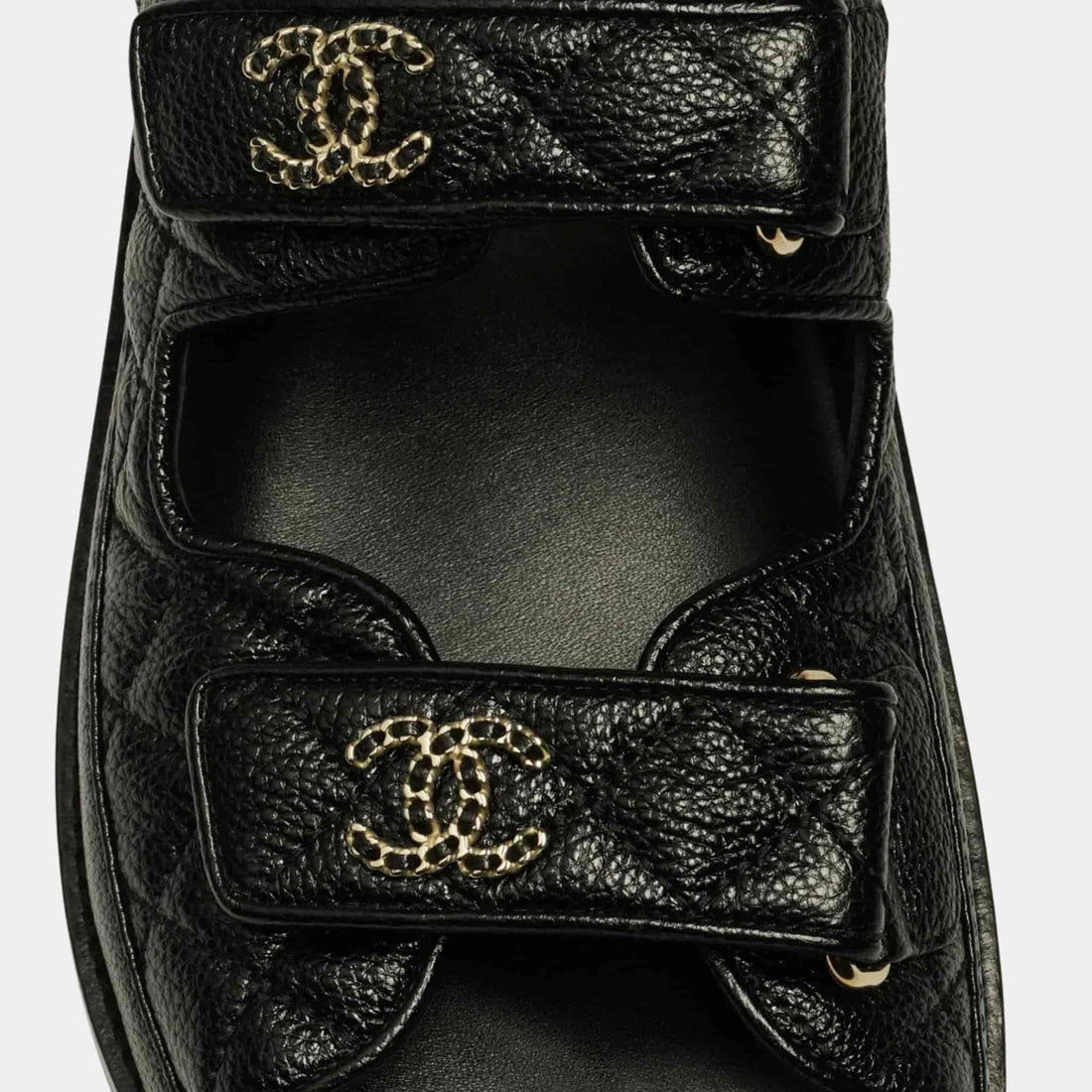 Chanel Dad Shoes in Grained Calfskin, Noir, Close