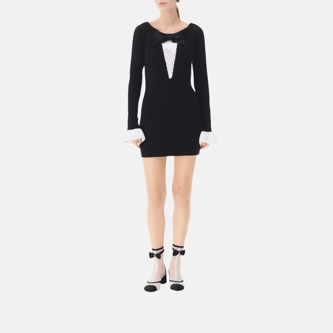 Chanel Dress in Black and White Wool and Cashmere, Close