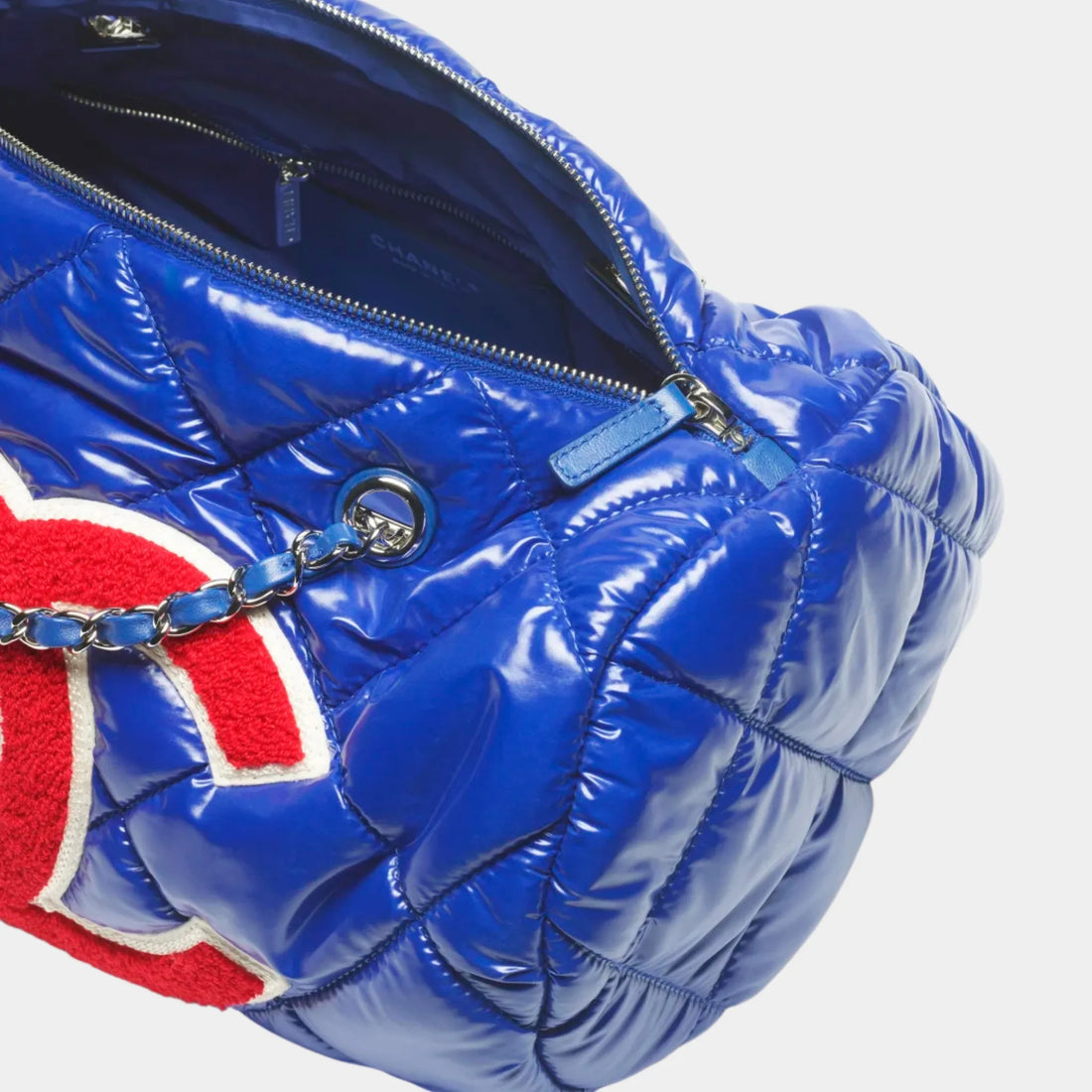 Large Bowling Bag Nylon Wool & Silver-Tone Metal Blue Red & Ecru