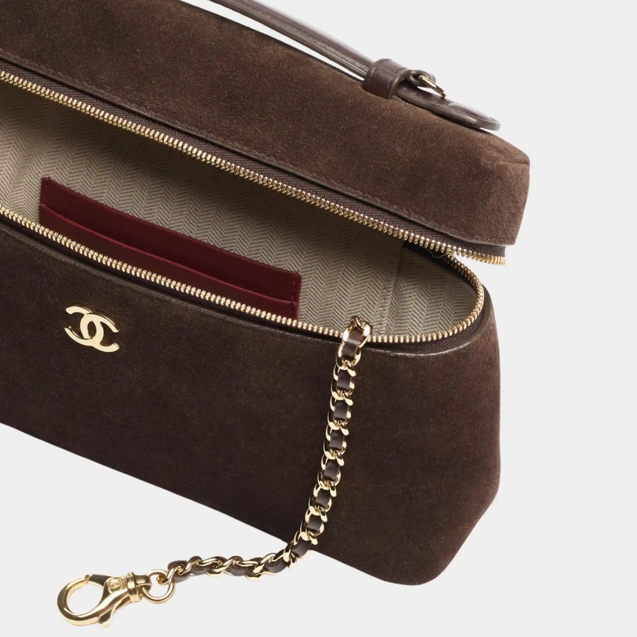 Chanel Large Vanity with chain in Dark Brown Suede Calfskin, Top