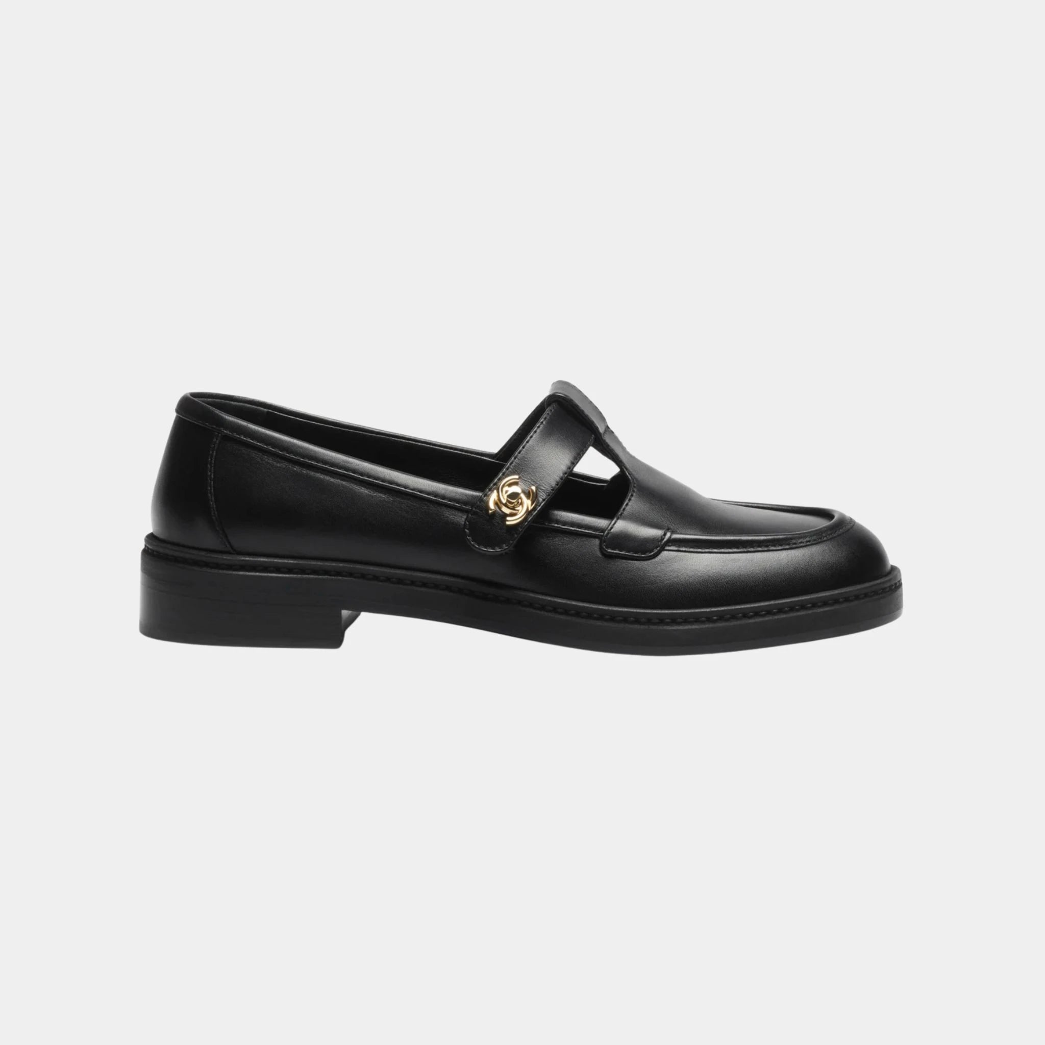 Chanel Loafers in Calfskin, Black, Side