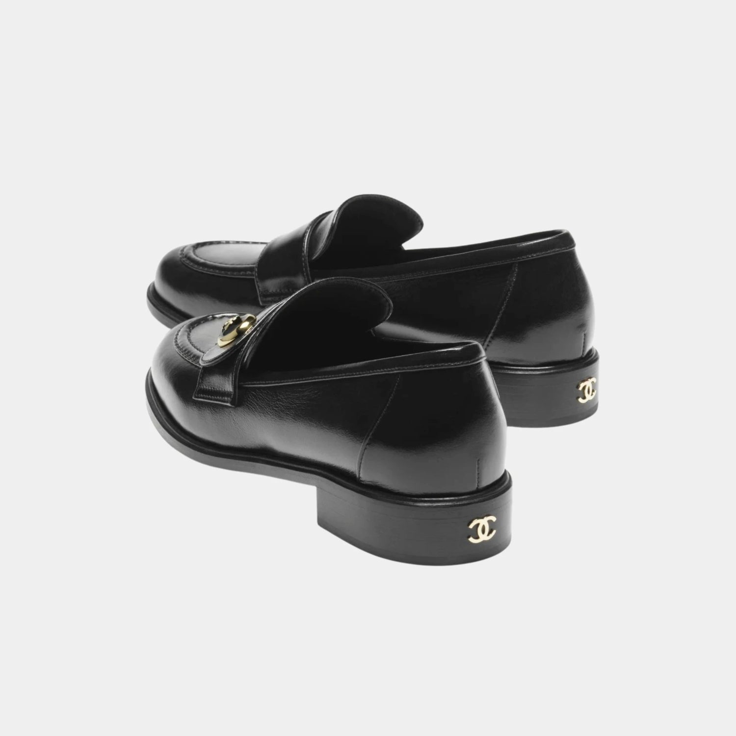 Chanel Loafers in Shiny Calfskin, Black, Back