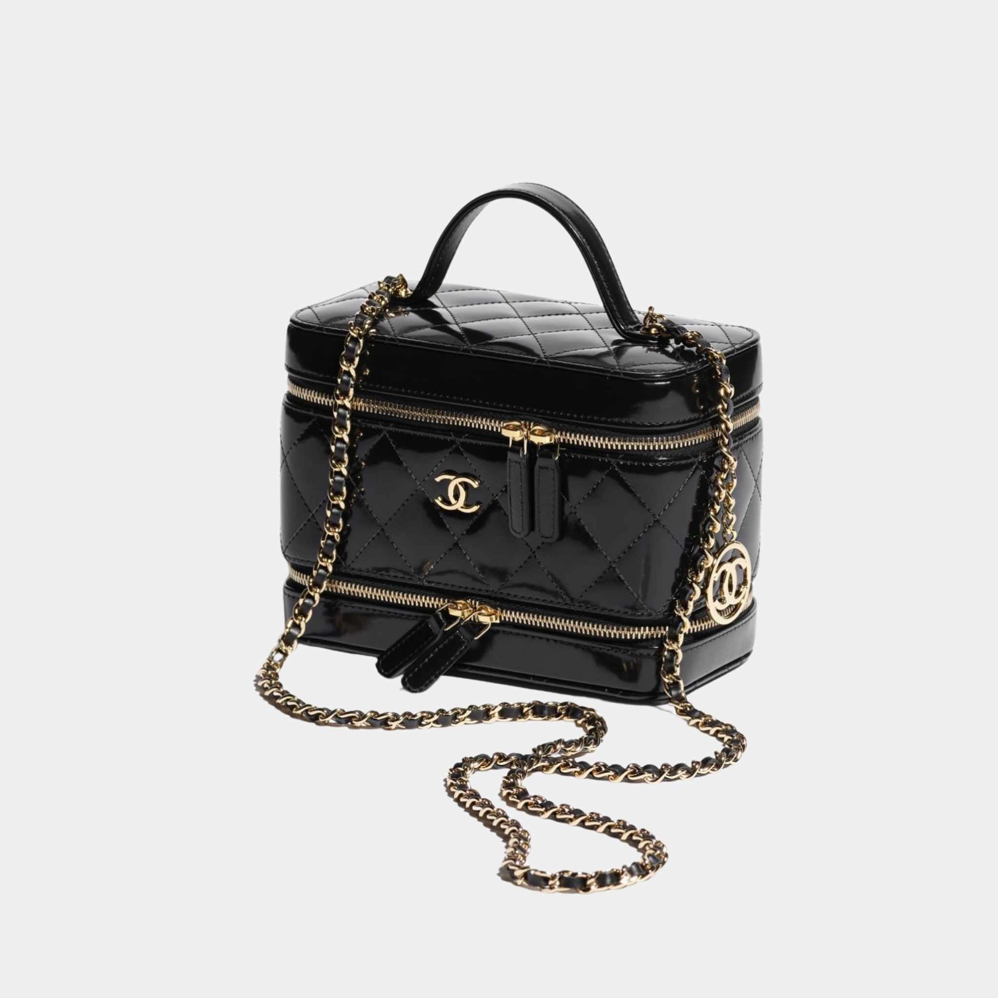 Chanel Long Vanity with Chain in Shiny Calfskin, Side