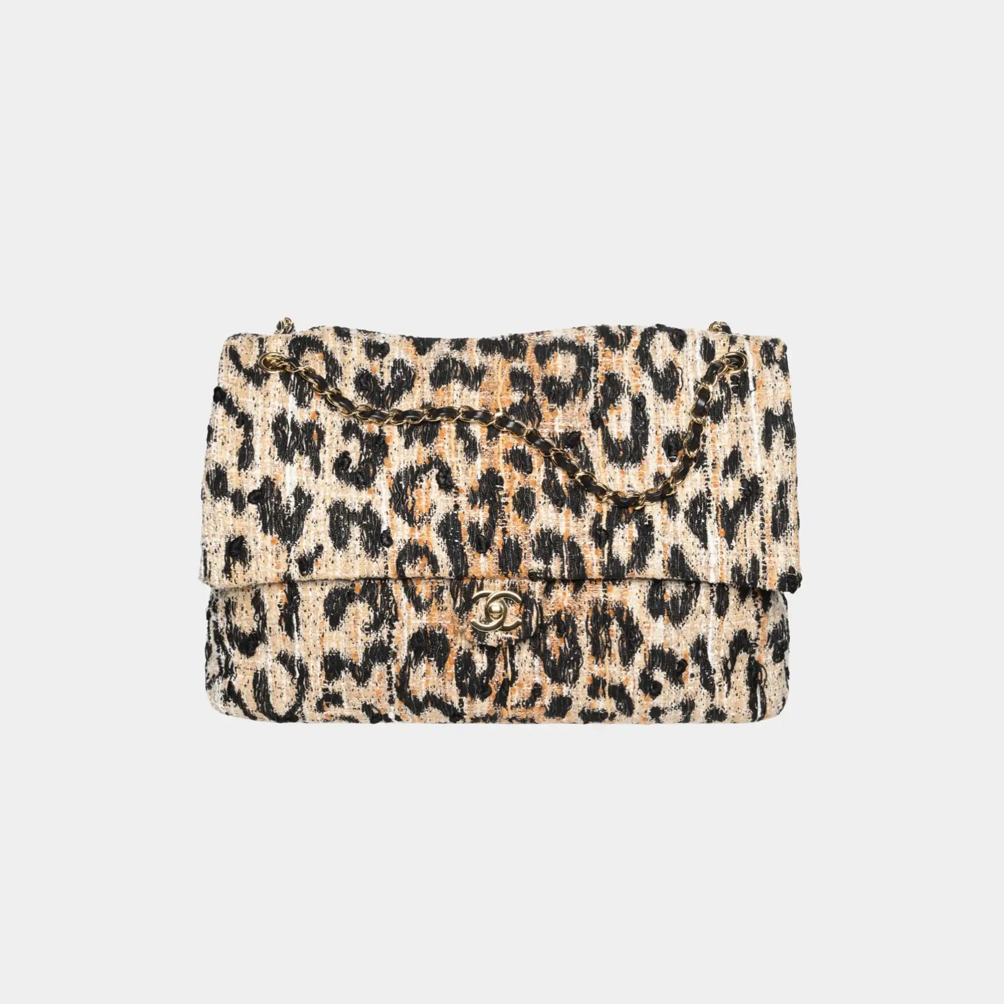 Chanel Maxi Flapbag in Tweed &amp; Mixed Fibers with Leopard Motif, Front