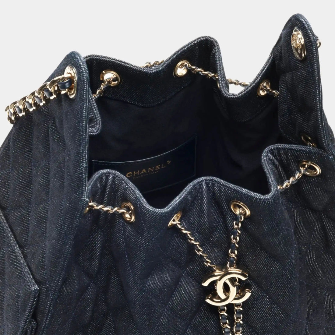 Chanel Medium 25 Bag Denim & Gold Metal Dark Blue, interior