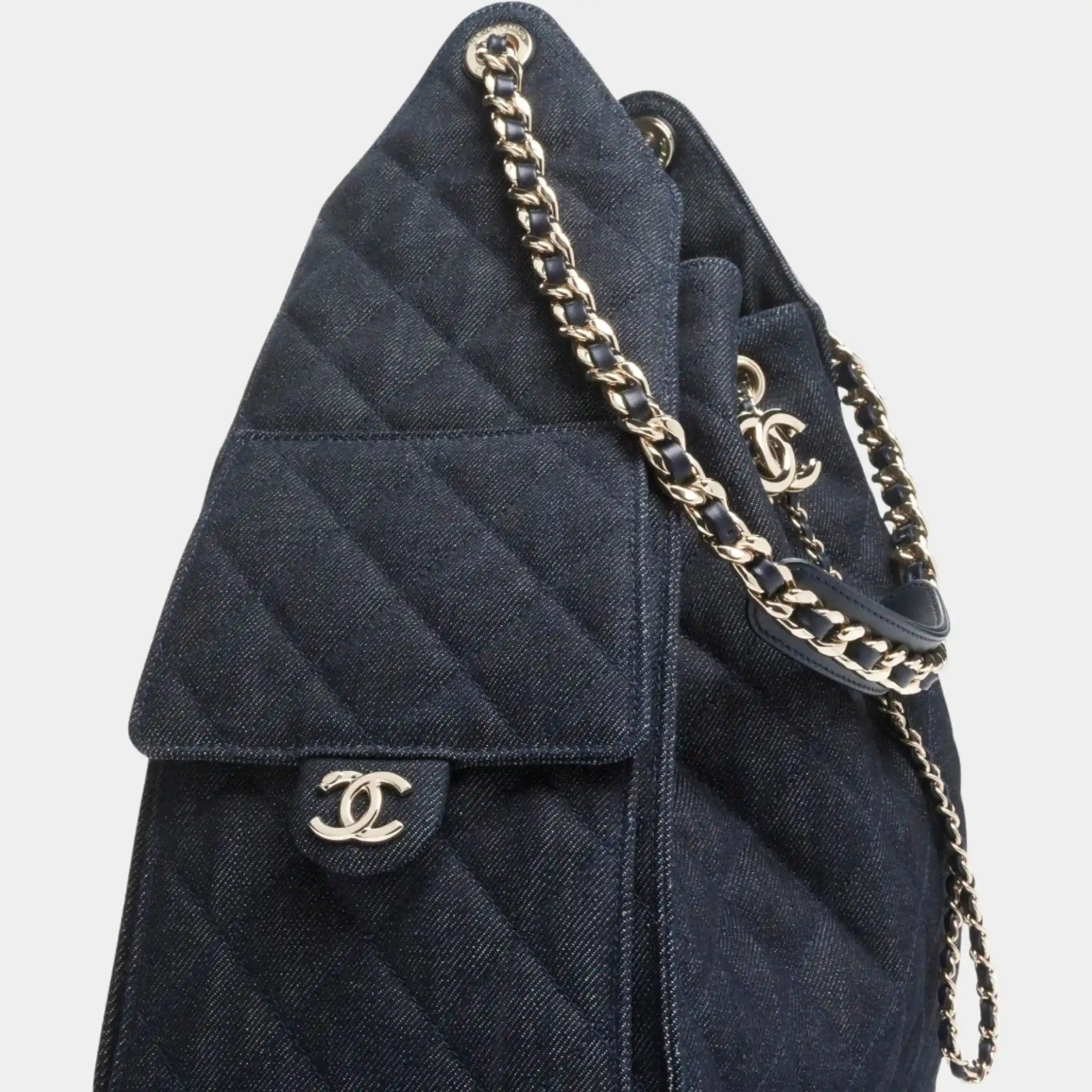 Chanel Medium 25 Bag Denim &amp; Gold Metal Dark Blue, side
