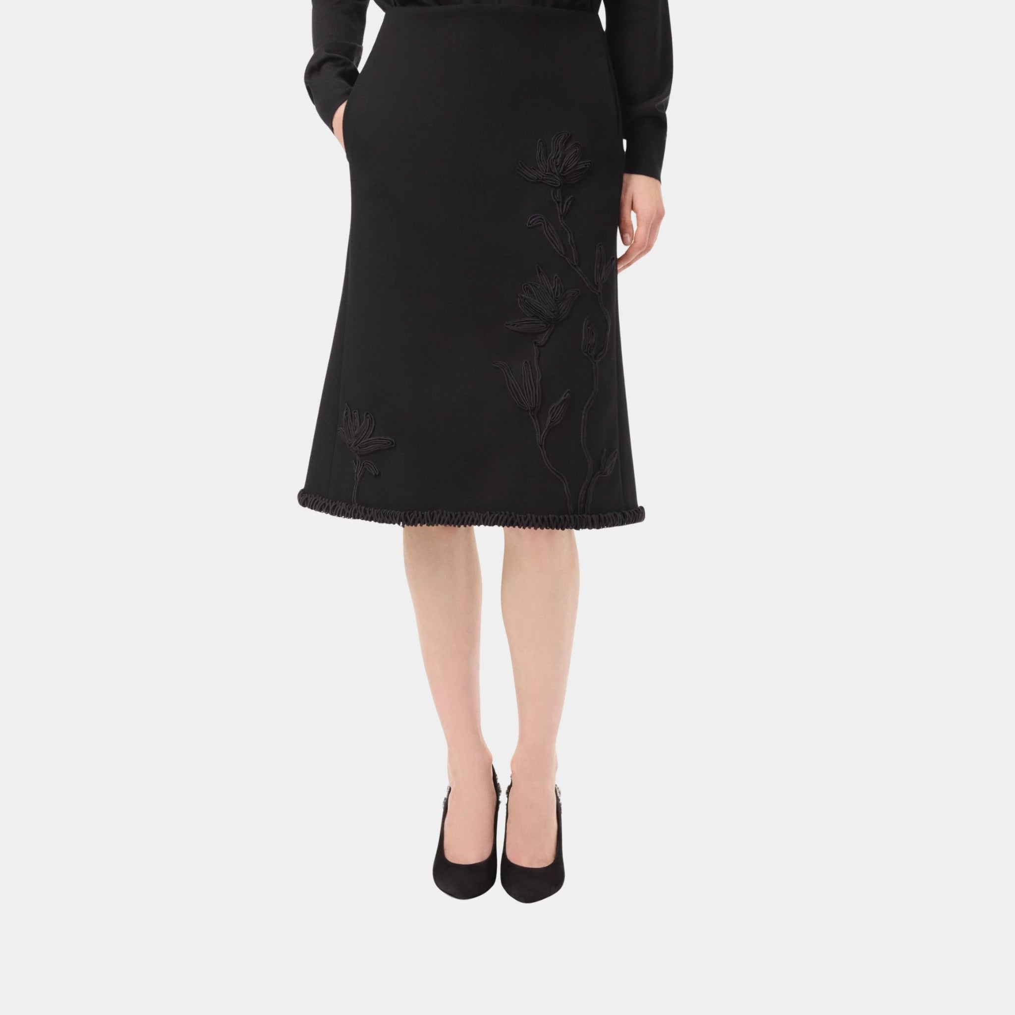 Chanel Midi Skirt Embroidered Cotton &amp; Silk Mixed Fabrics in Black, Front