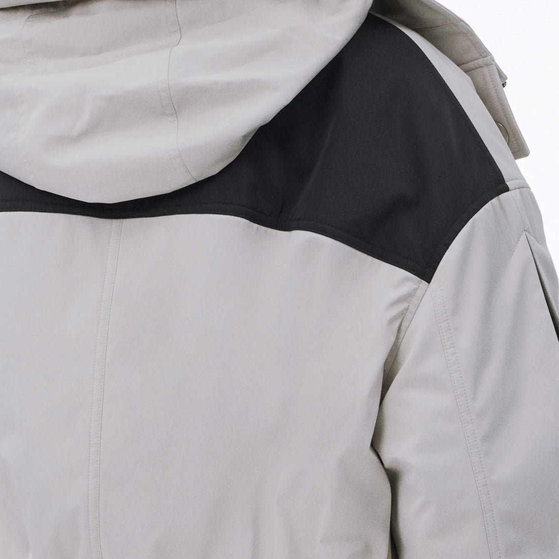 Chanel Parka Mixed Fibres in Grey and Black, Coco Neige 2026, close up detail