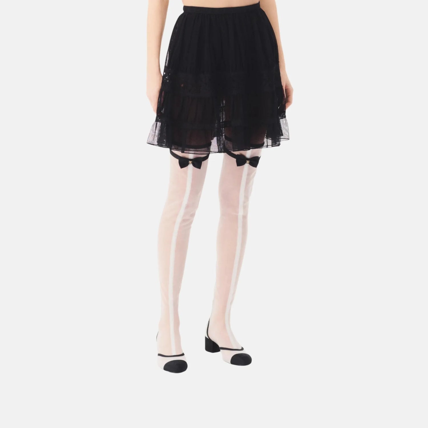 Chanel skirt in Iridescent Wool Tweed and Cotton Tulle, Close