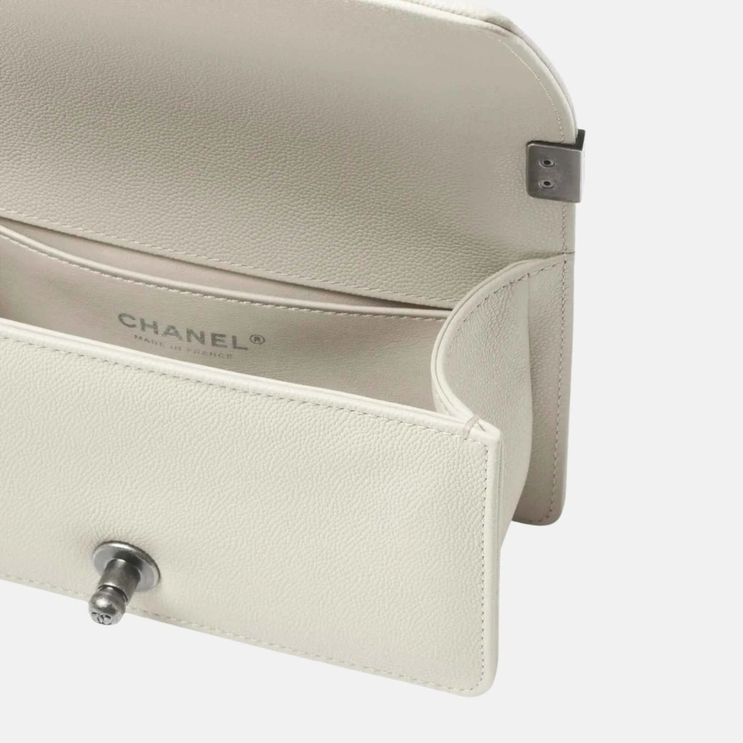 Chanel Small Boy Bag in Shiny Grained Calfskin and Ruthenium, Inside