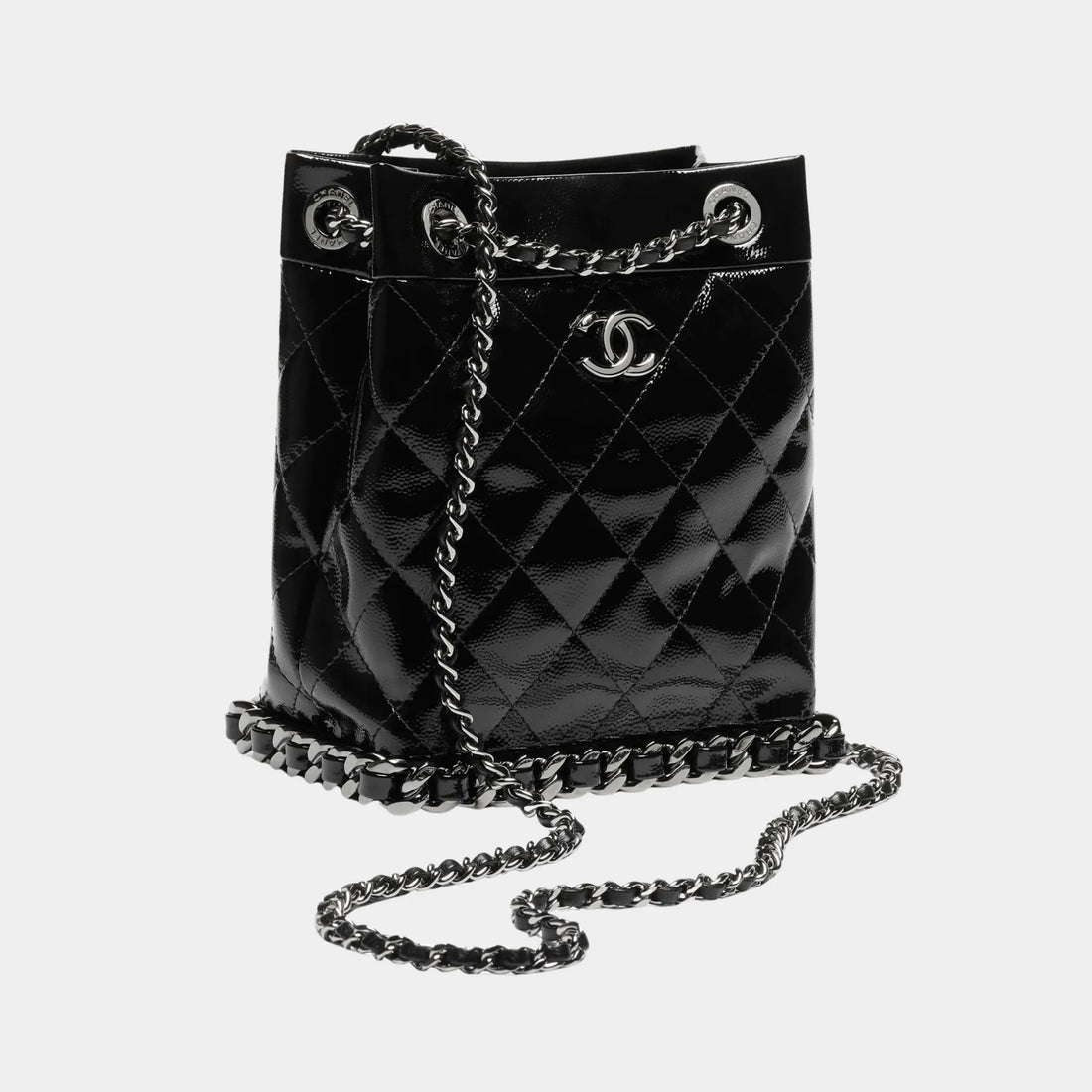 Chanel Small bucket bag Crumpled patent calfskin & metal Black, Side