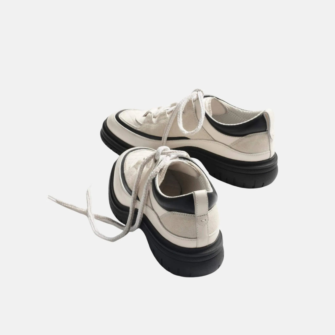 Chanel Sneakers in Velvet Veal and Lamb, Back