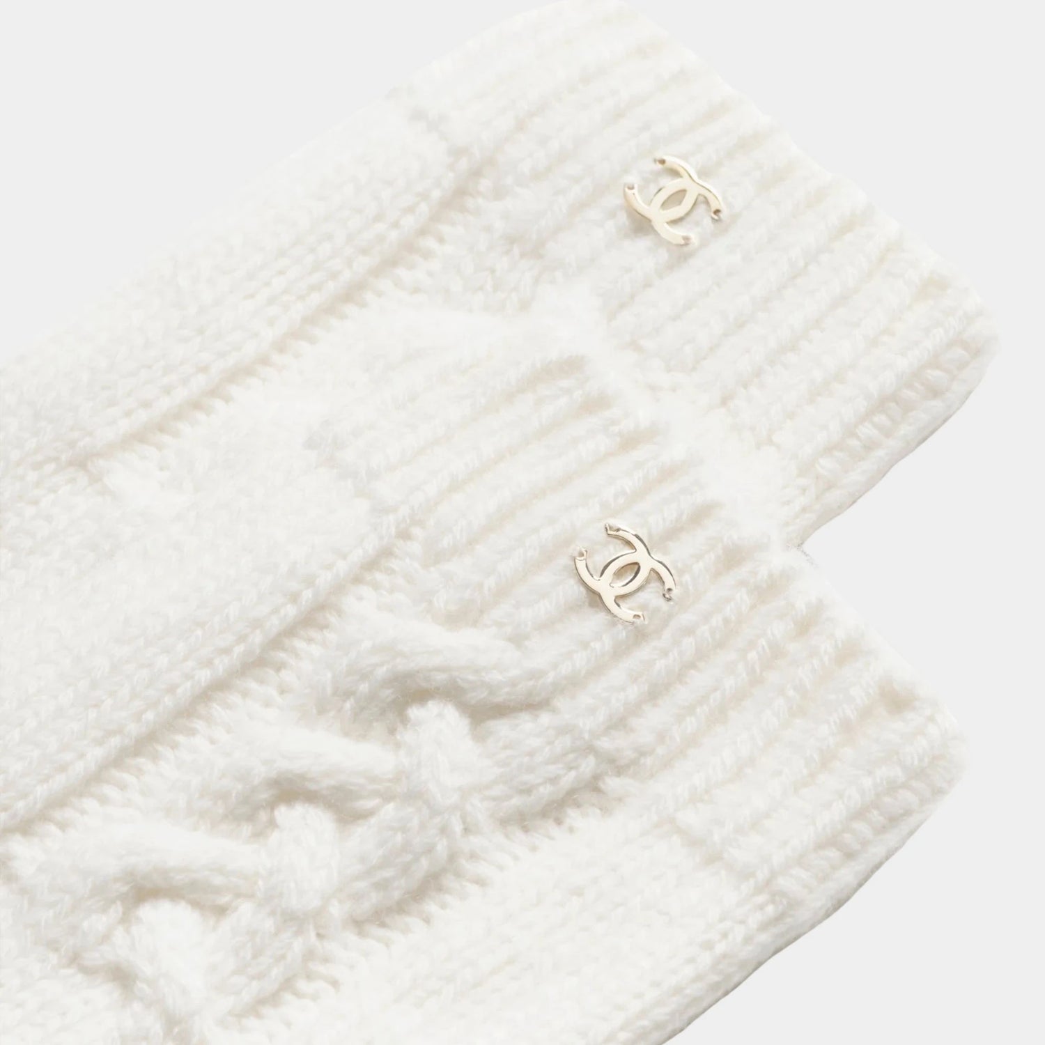 Chanel Socks Cashmere White, Closeup