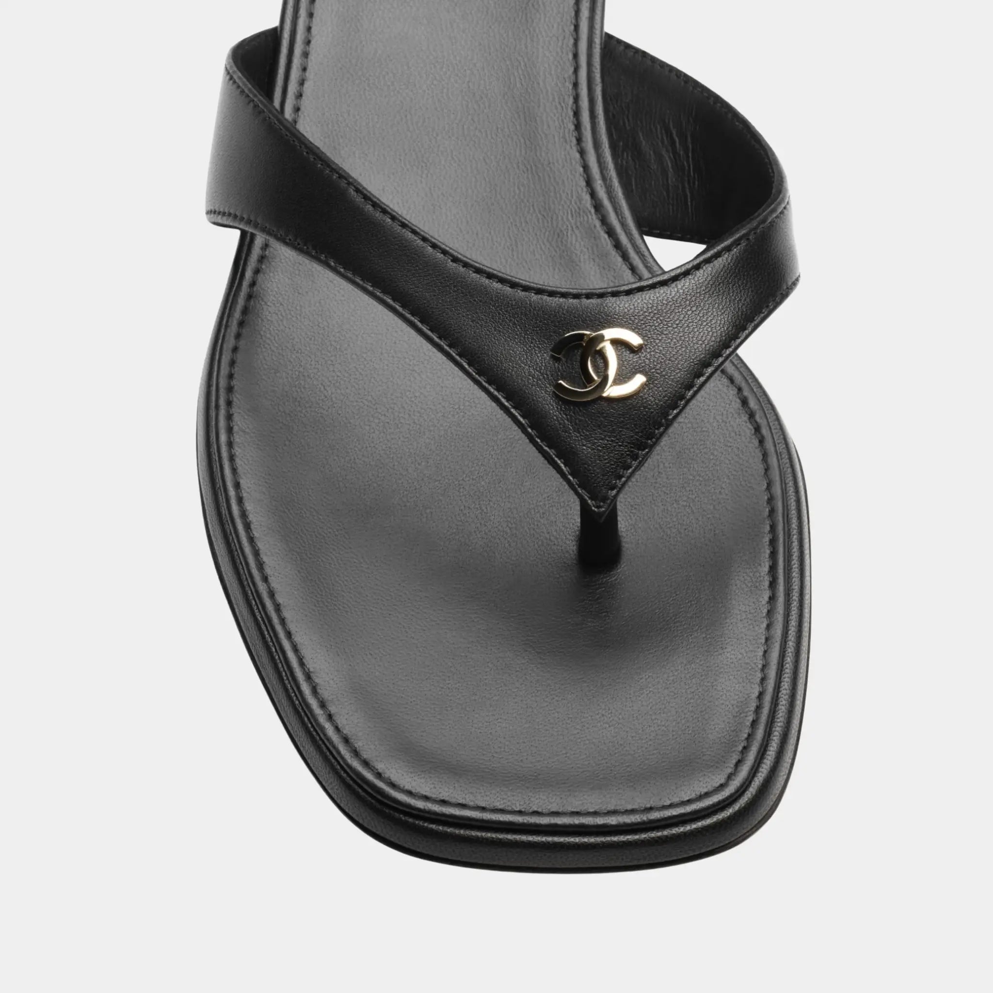 Chanel Thongs in Lambskin, Black, Top