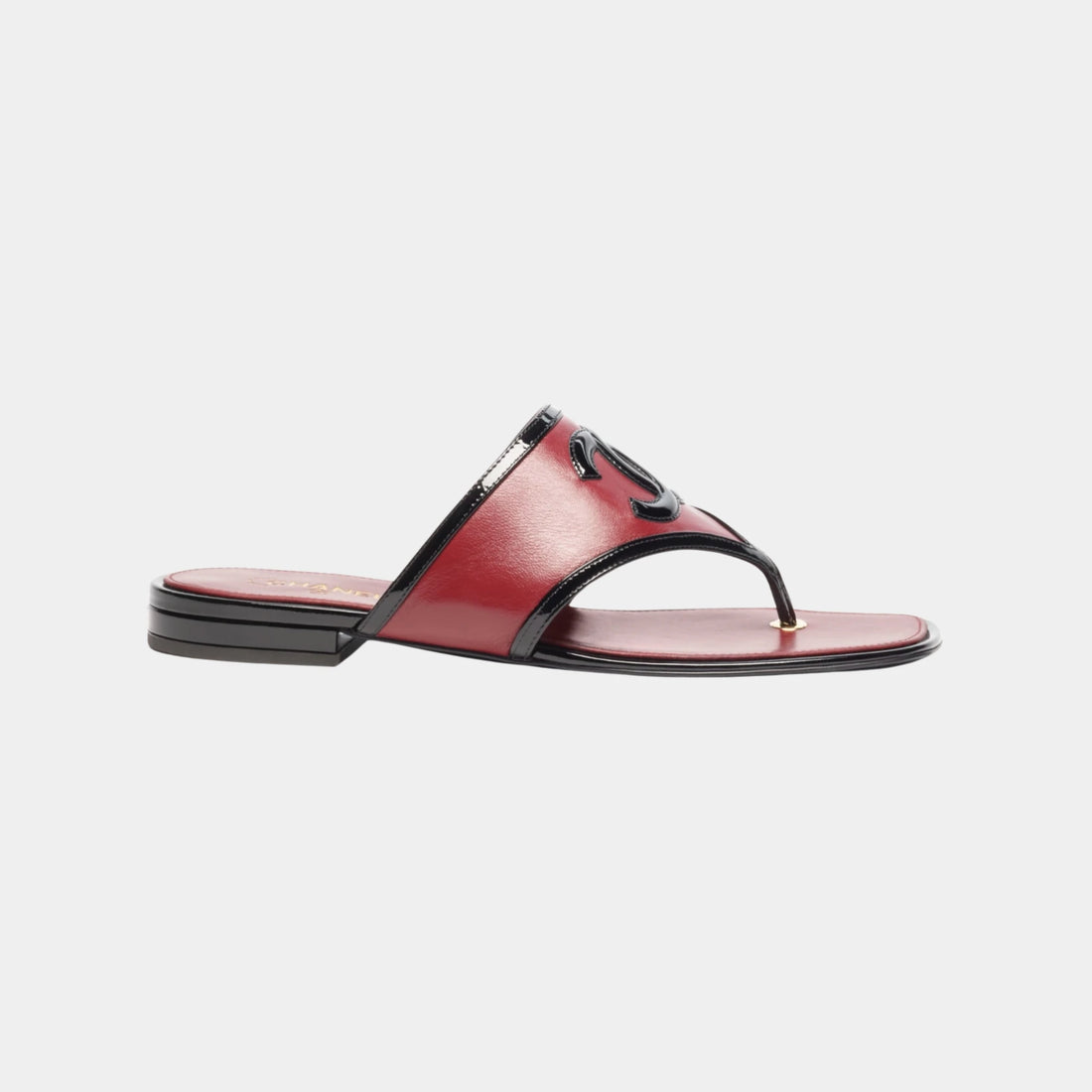 Chanel Thongs Lambskin & Patent Calfskin in Burgundy & Black, Side