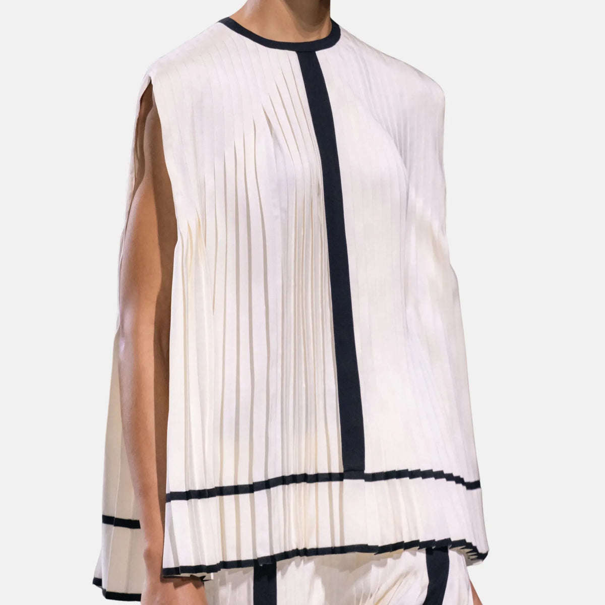 Top Silk in White