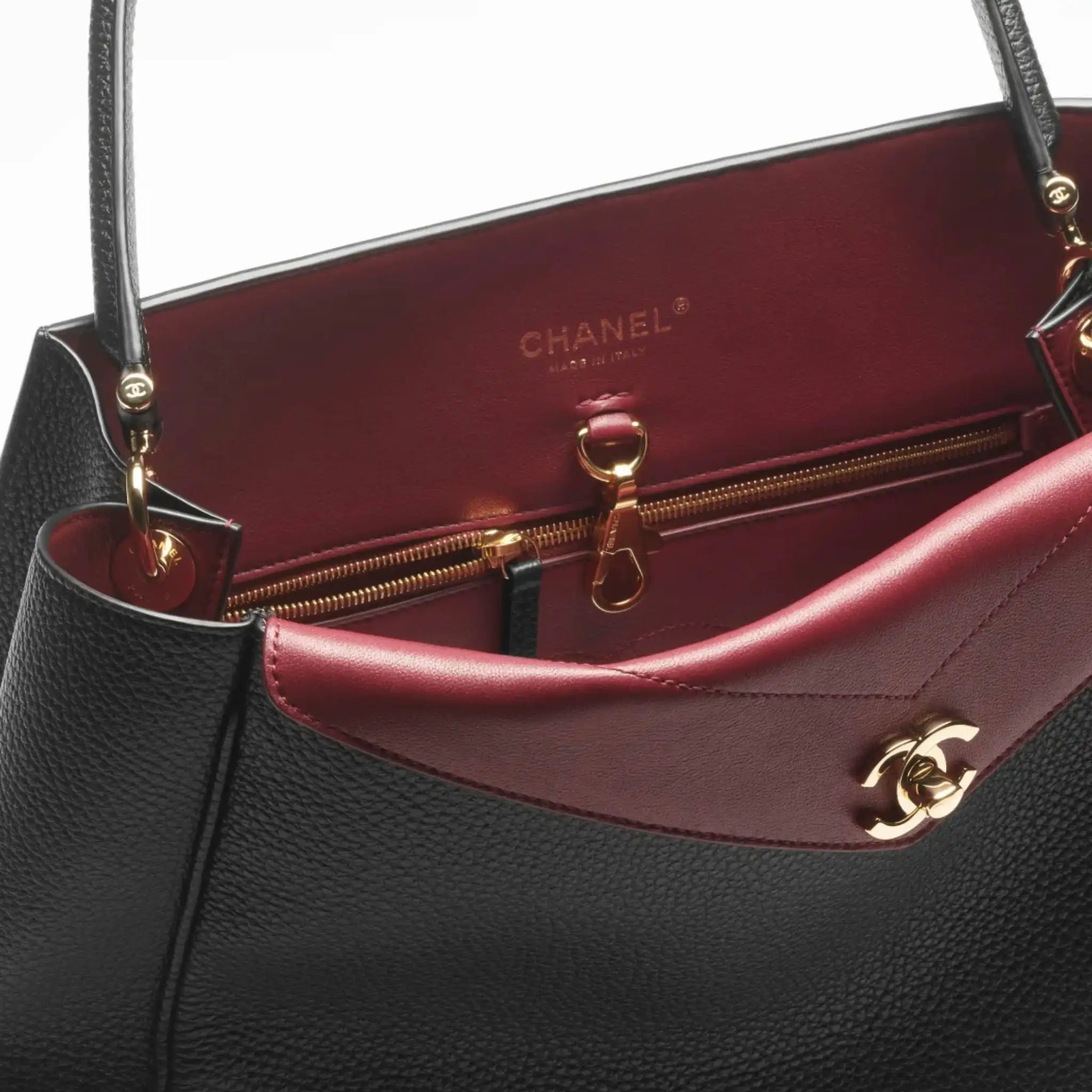 Chanel Tote in Black Burgundy Grained Calfskin &amp; Lambskin, Top
