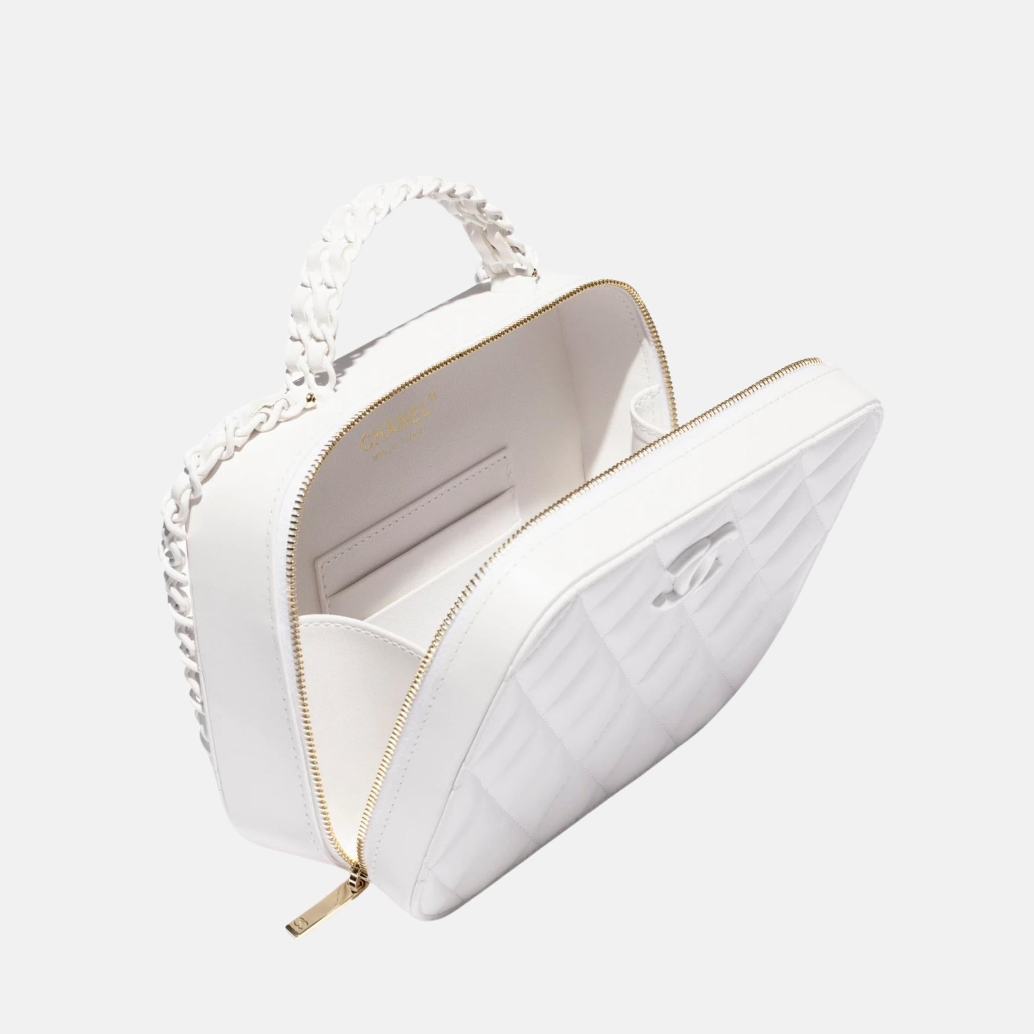 Chanel Vanity Case In Lambskin &amp; Lacquered Metal, Inside
