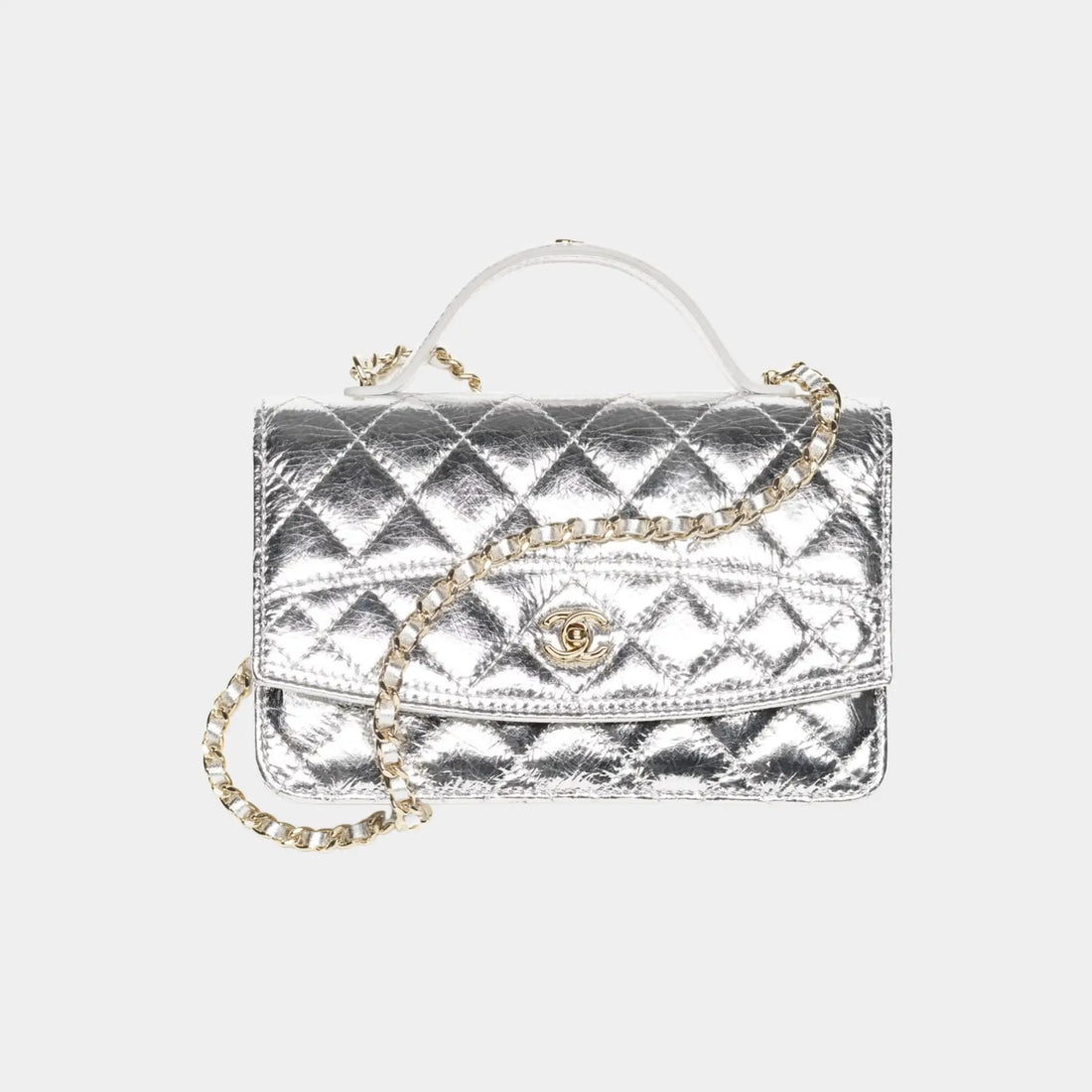 Chanel Wallet on Chain in Silvery Metallic Calfskin &amp; Gold Metal, Front