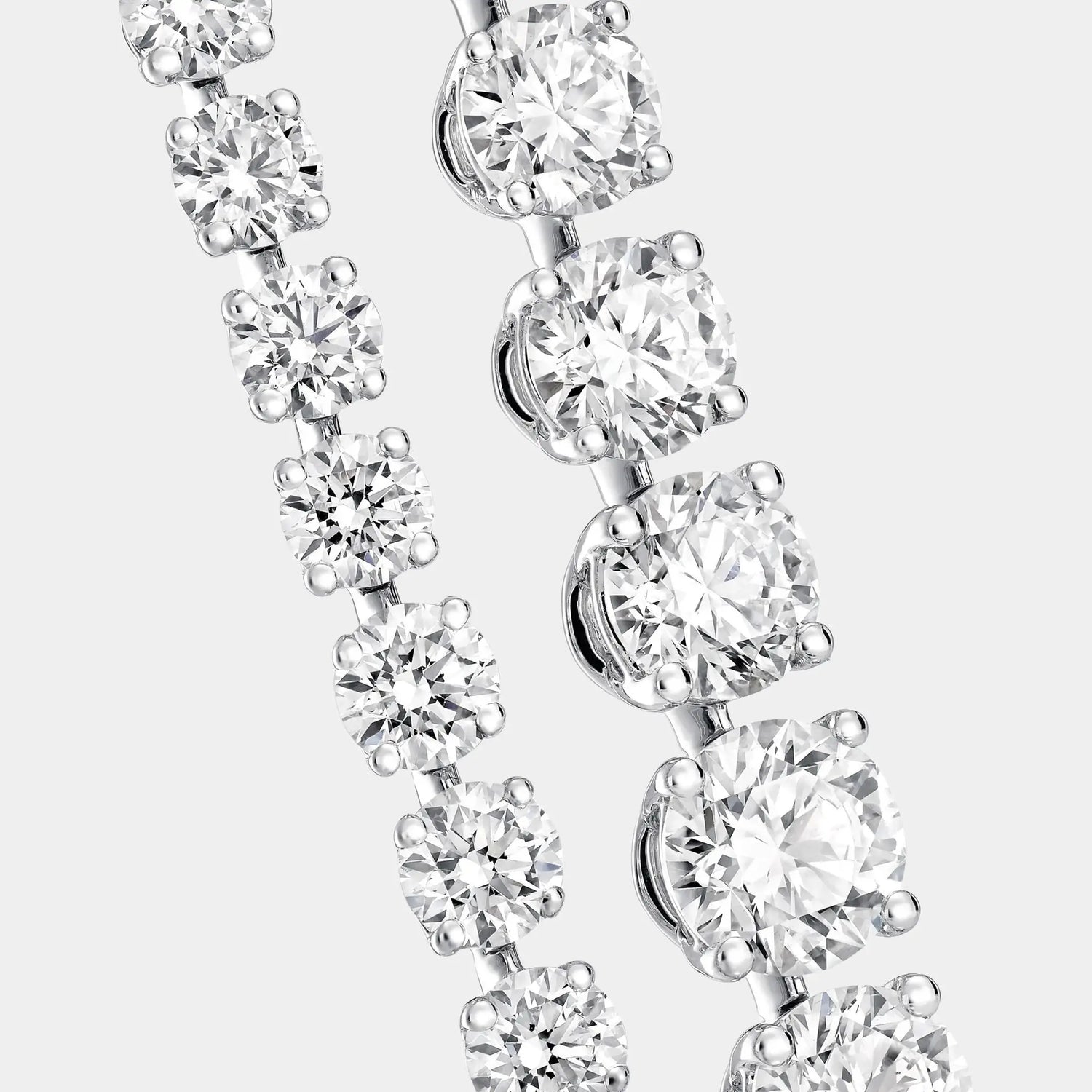 Classic Graff Round Diamond Necklace, Close