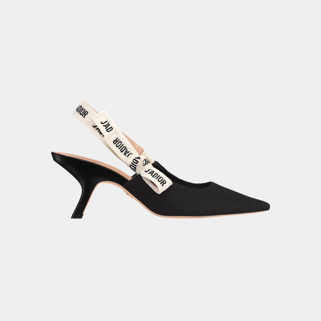 alt
Dior J'Adior حذاء بكعب Slingback من قماش تقني، أسود، جانبي