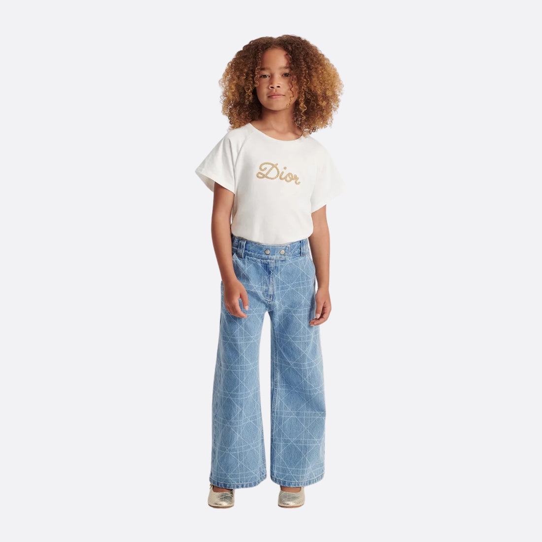 Dior Kids T-Shirt Ivory Cotton Jersey, Gold Tone, Model, Front