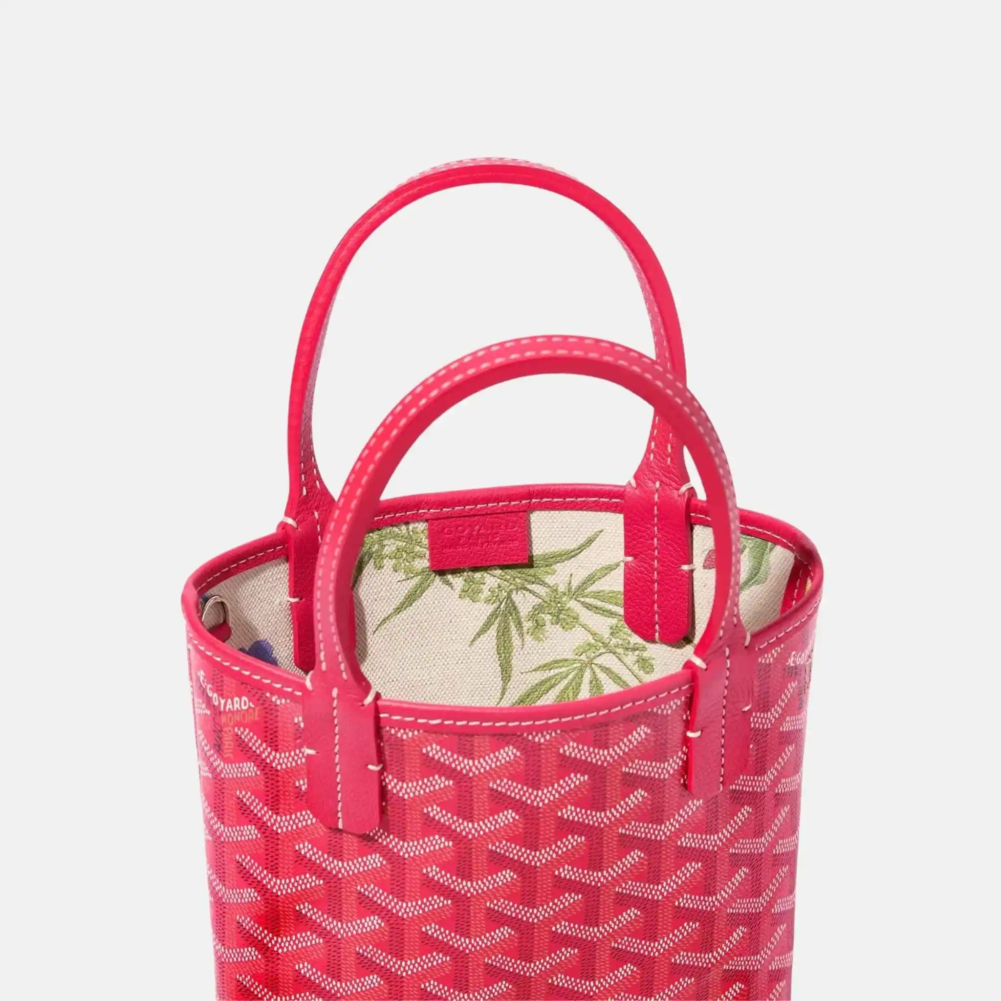 Goyard Poitiers PM Bag Limited Edition, Fuchsia, Inside