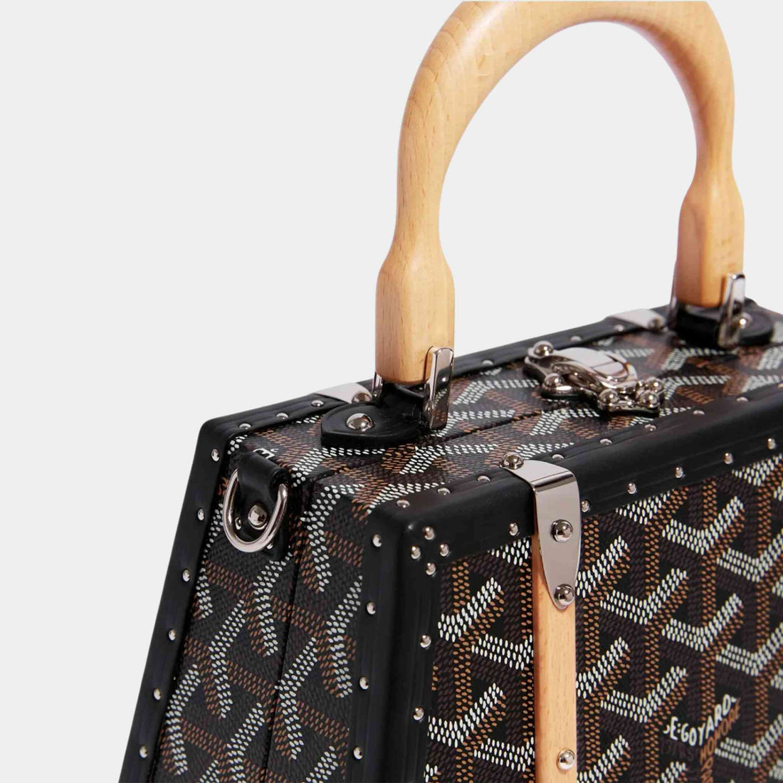 Goyard Saïgon حقيبة صندوق صغيرة باللون الأسود، لقطة قريبة