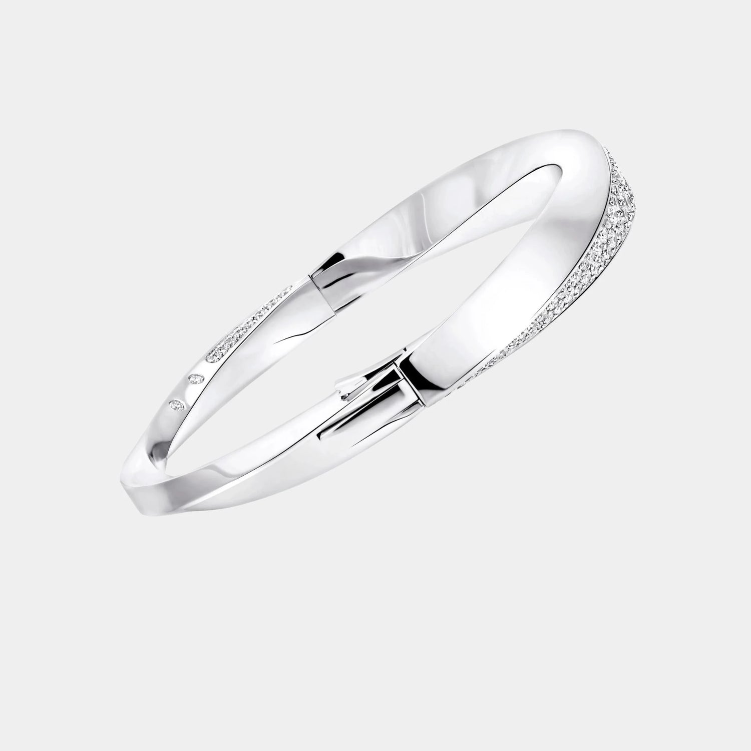 Graff Spiral Diamond Bangle White Gold, Back