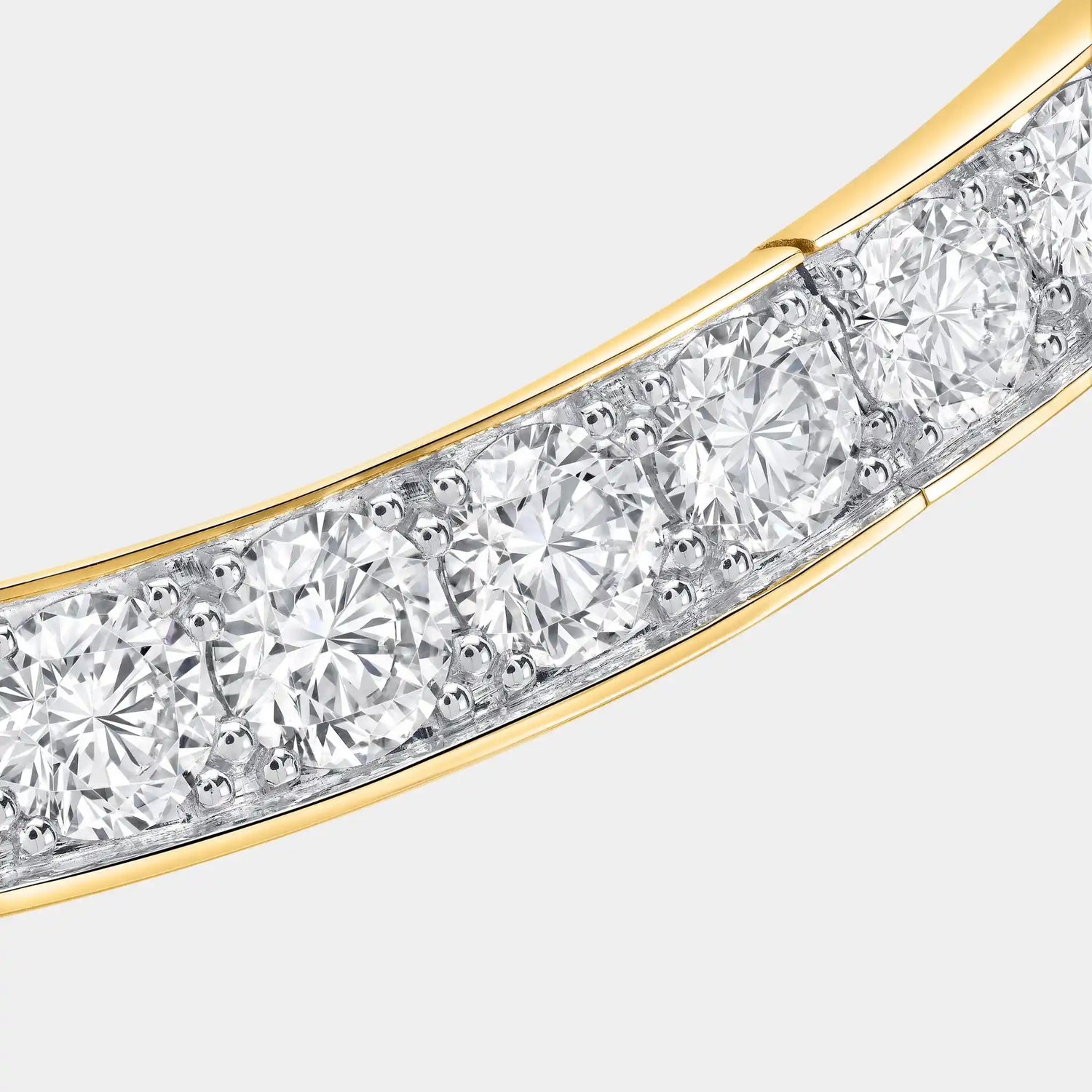 Graff Spiral Diamond Necklace, Yellow Gold, Close