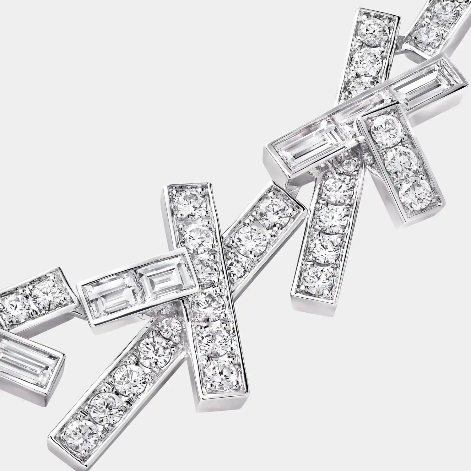 Graff Threads Diamond Necklace, White Gold, Close