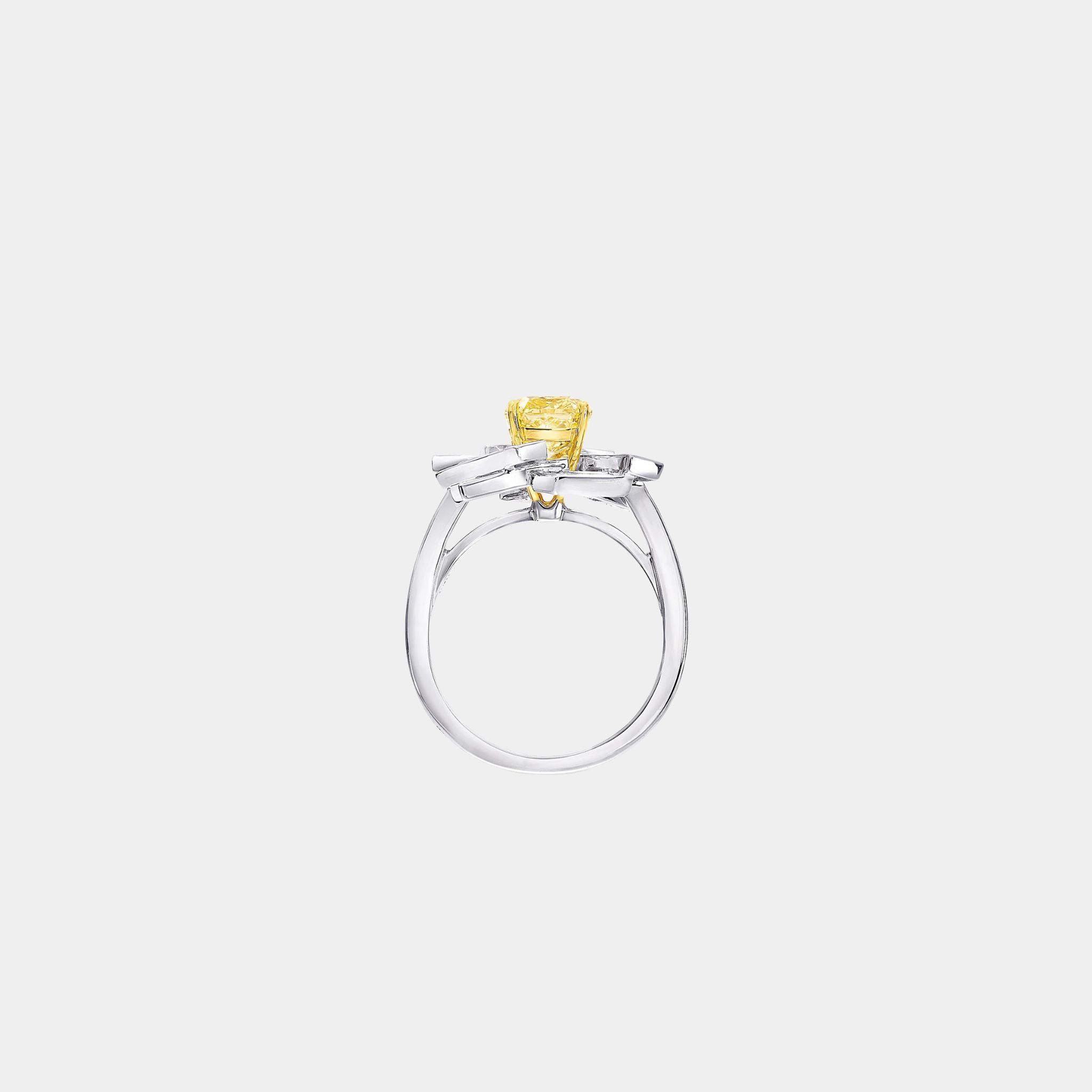 Graff Threads Yellow and White Diamond Ring, White Gold, Yellow Gold, Front