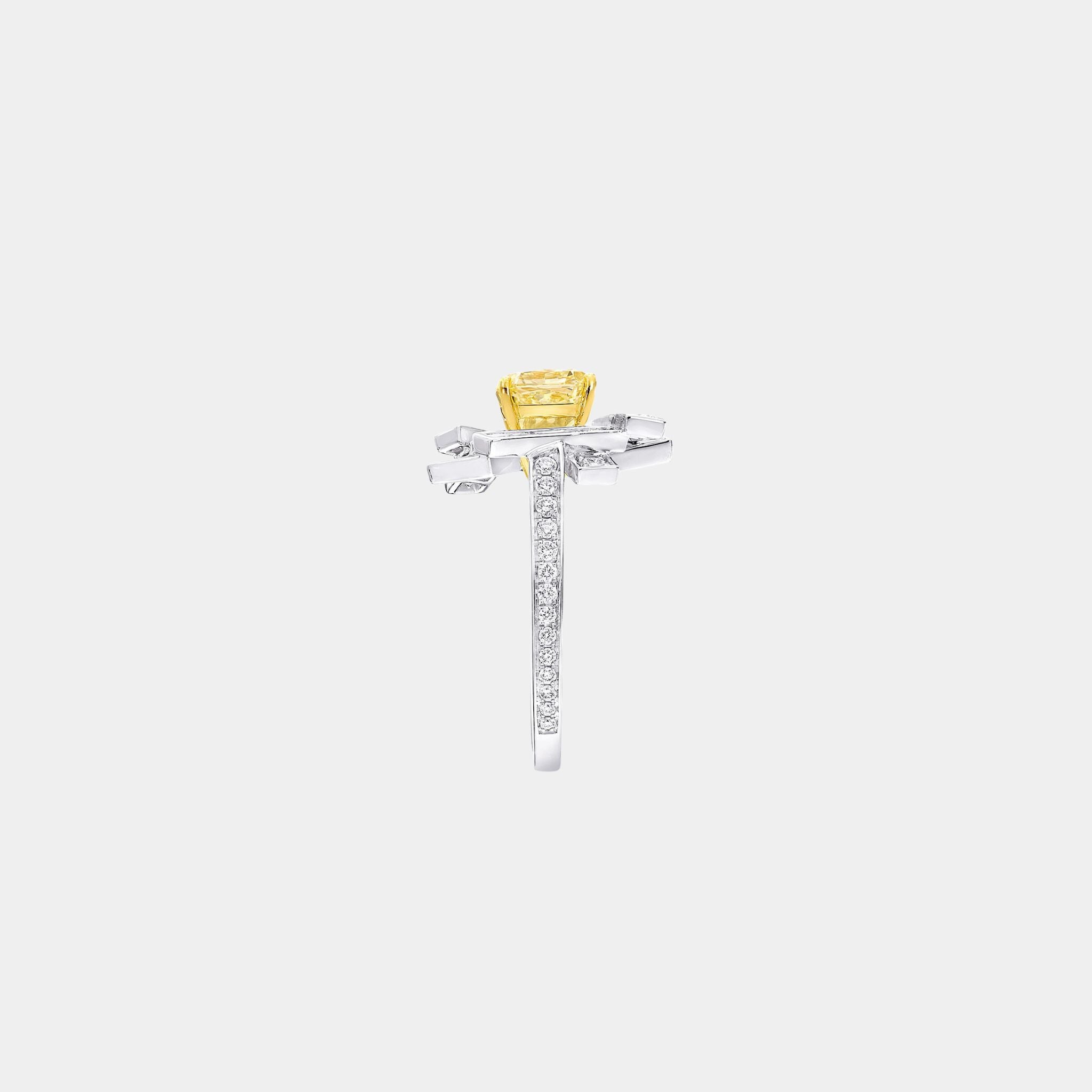 Graff Threads Yellow and White Diamond Ring, White Gold, Yellow Gold, Side