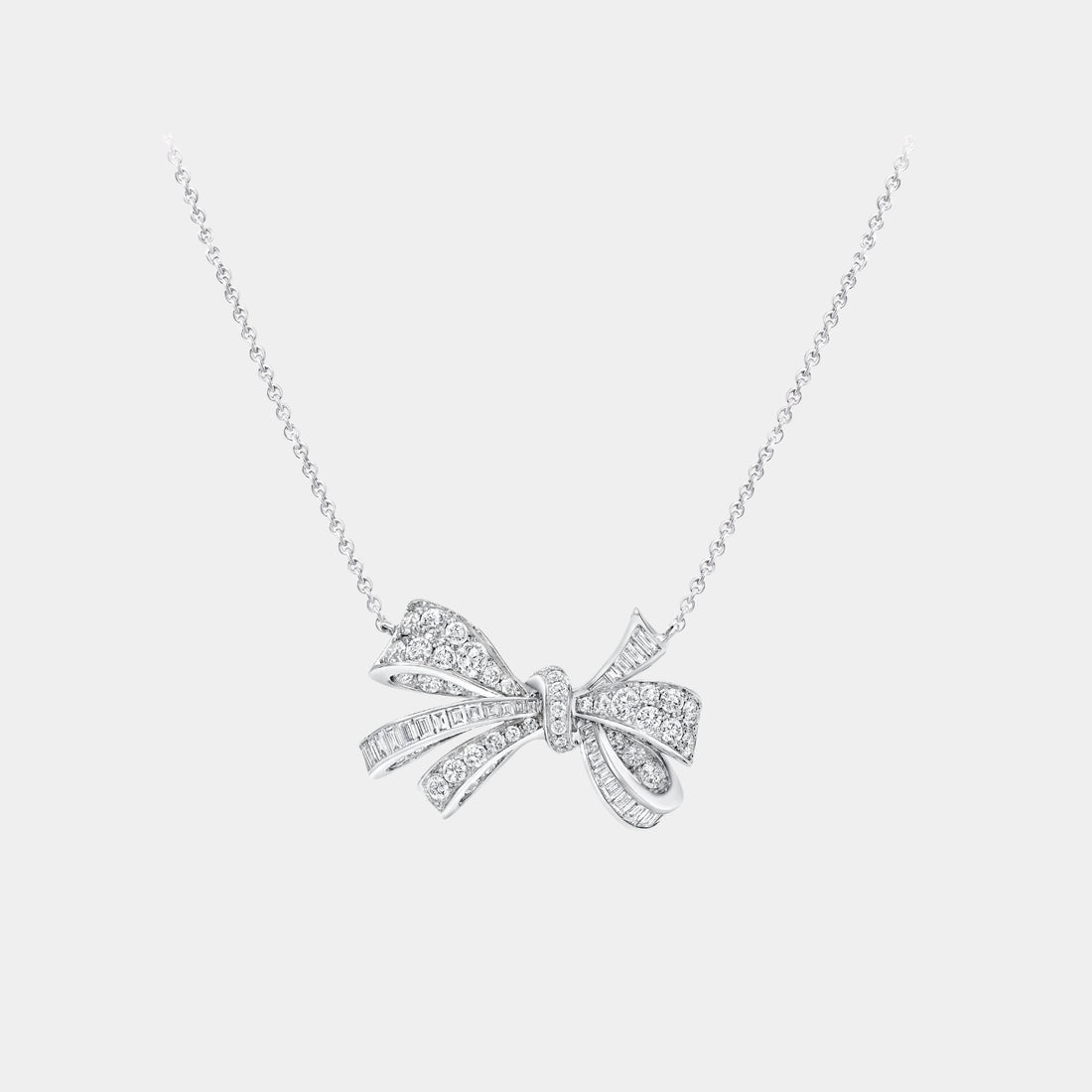 Graff Tildas Bow Classic Diamond Pendant, Front