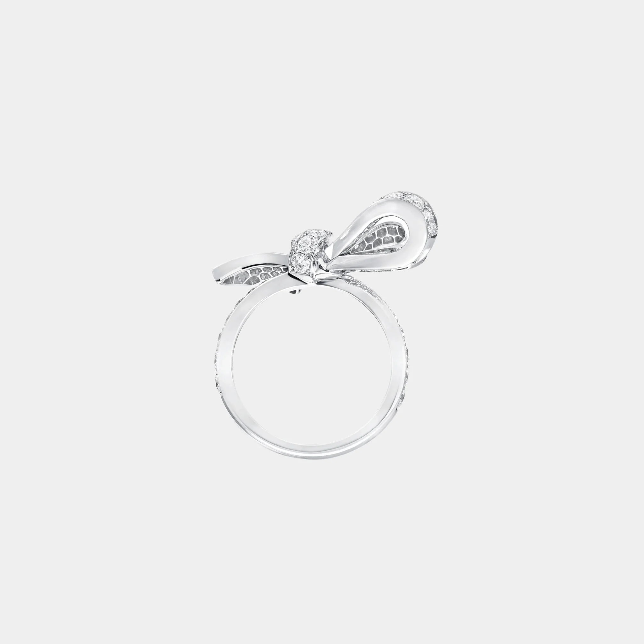 Graff Tildas Bow Diamond Ring, Front