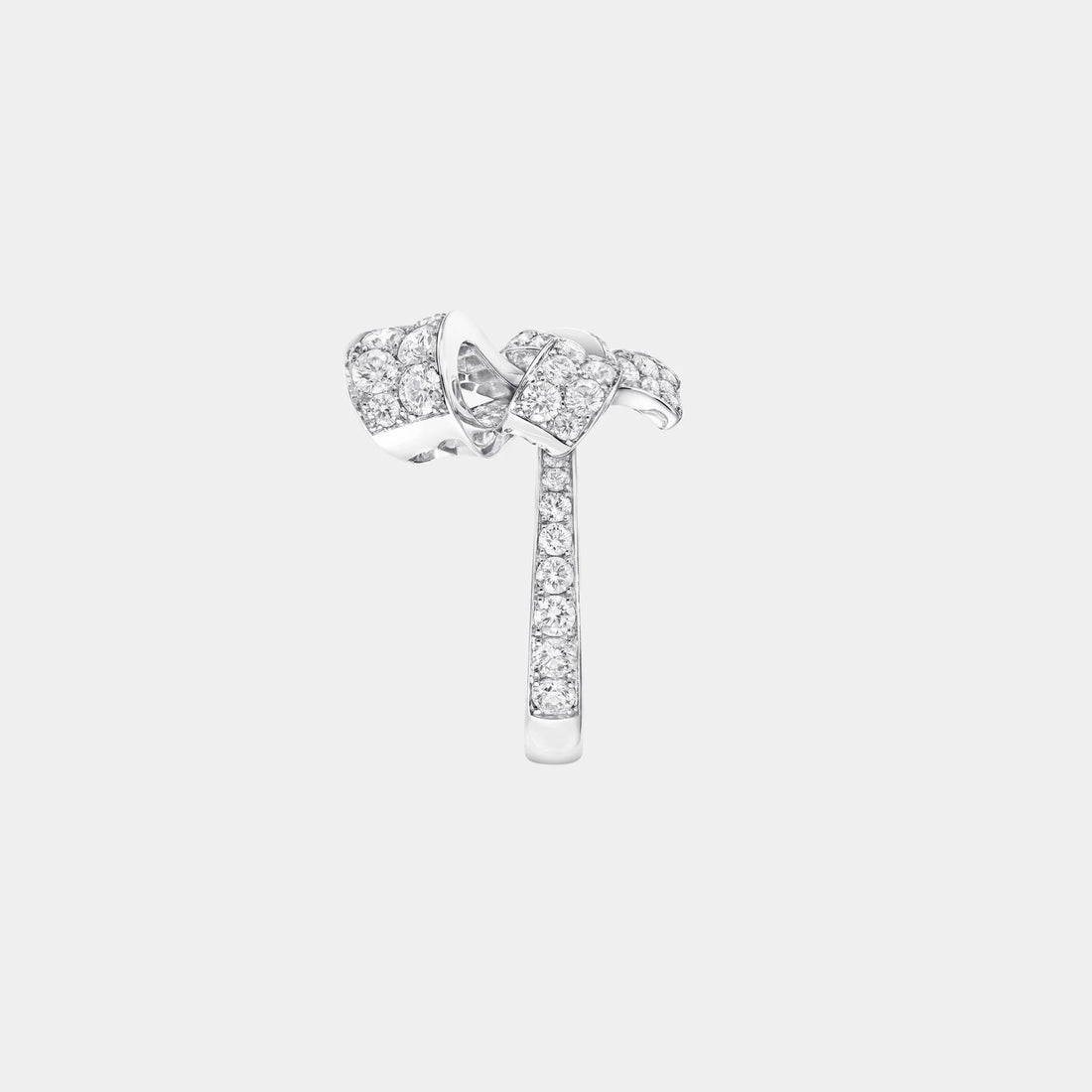 Graff Tildas Bow Diamond Ring, Side